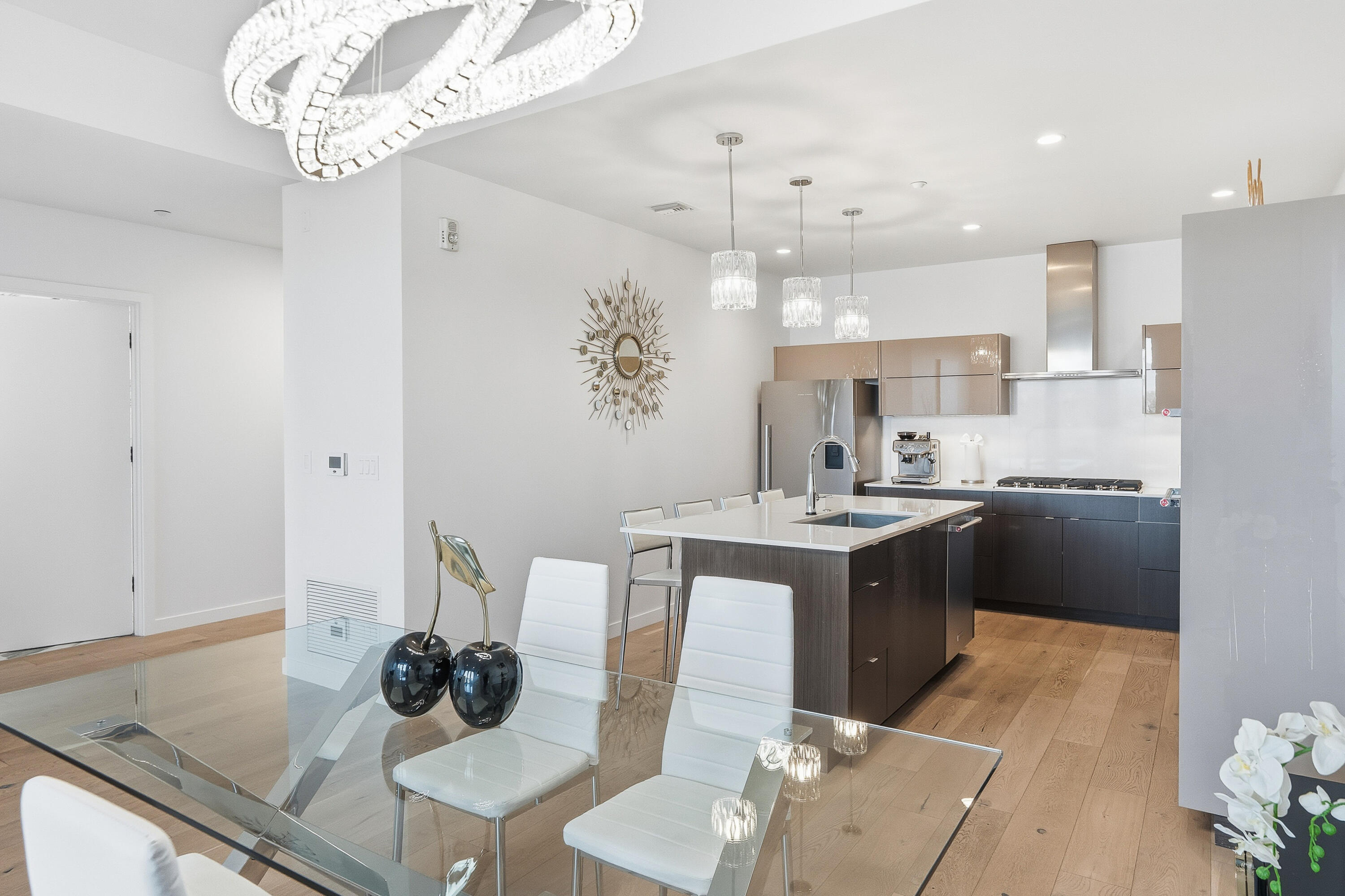 291 SW Bluff Drive, UNIT 320