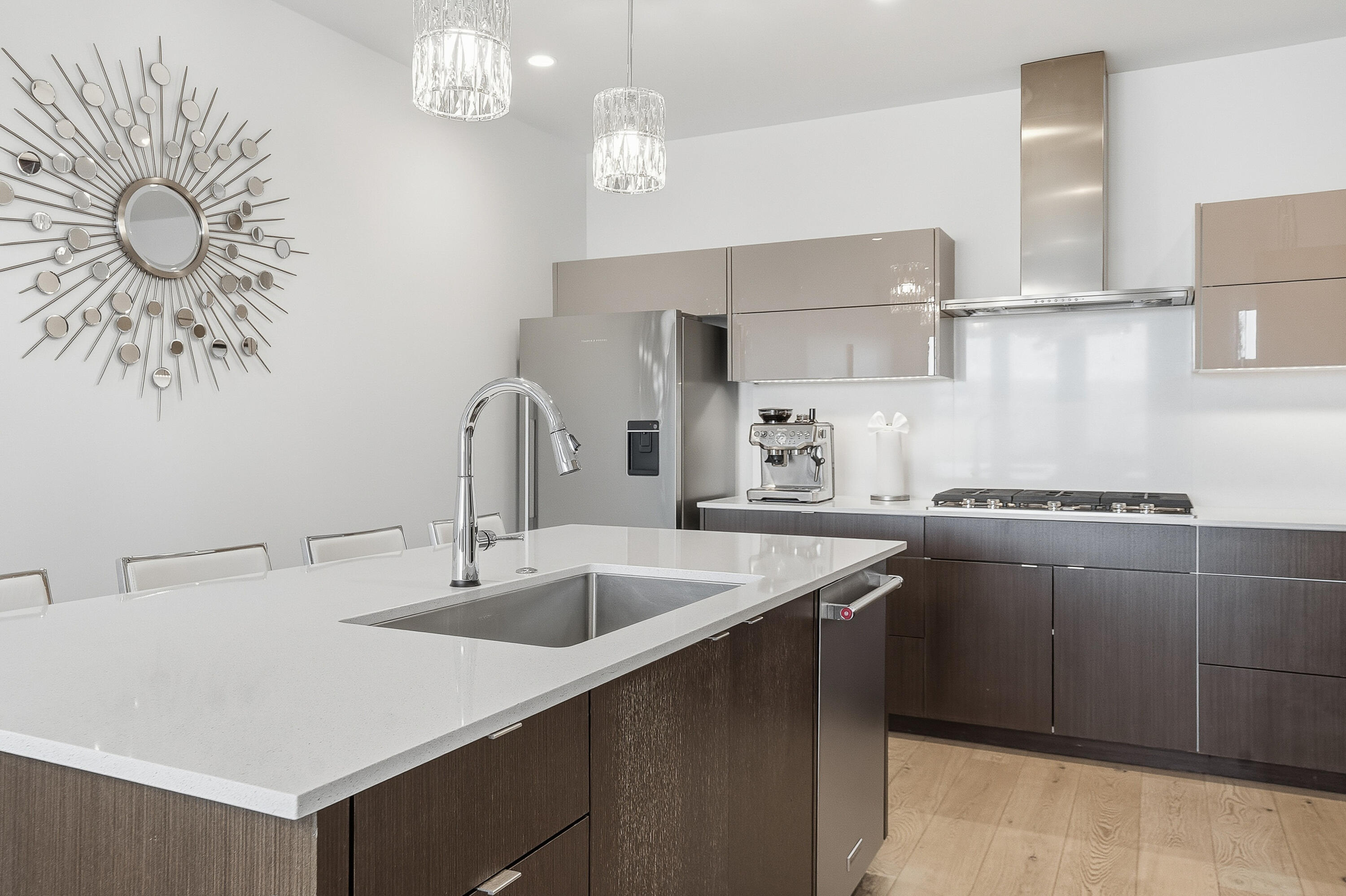 291 SW Bluff Drive, UNIT 320