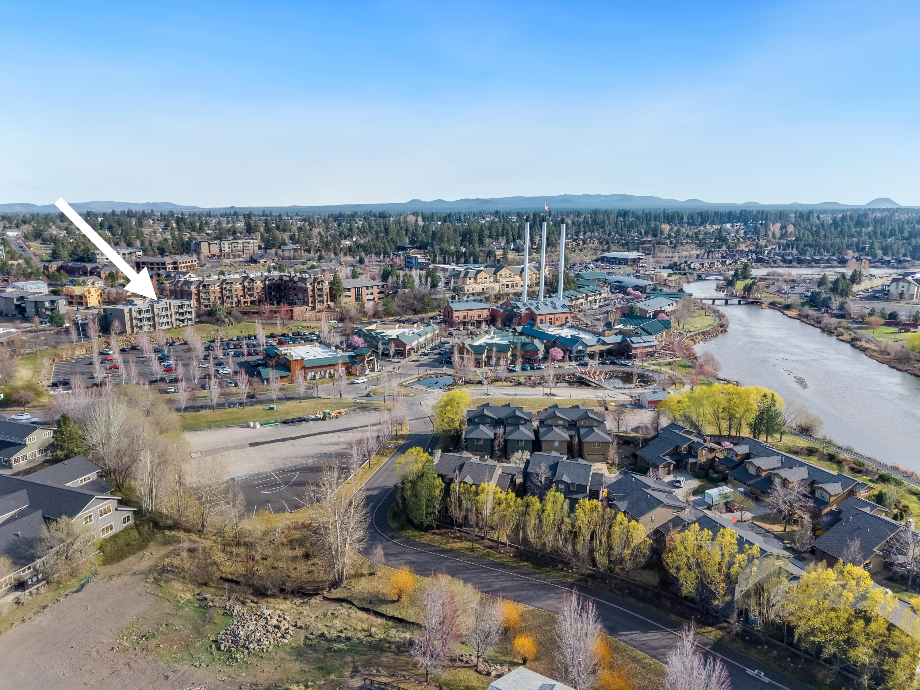 291 SW Bluff Drive, UNIT 320