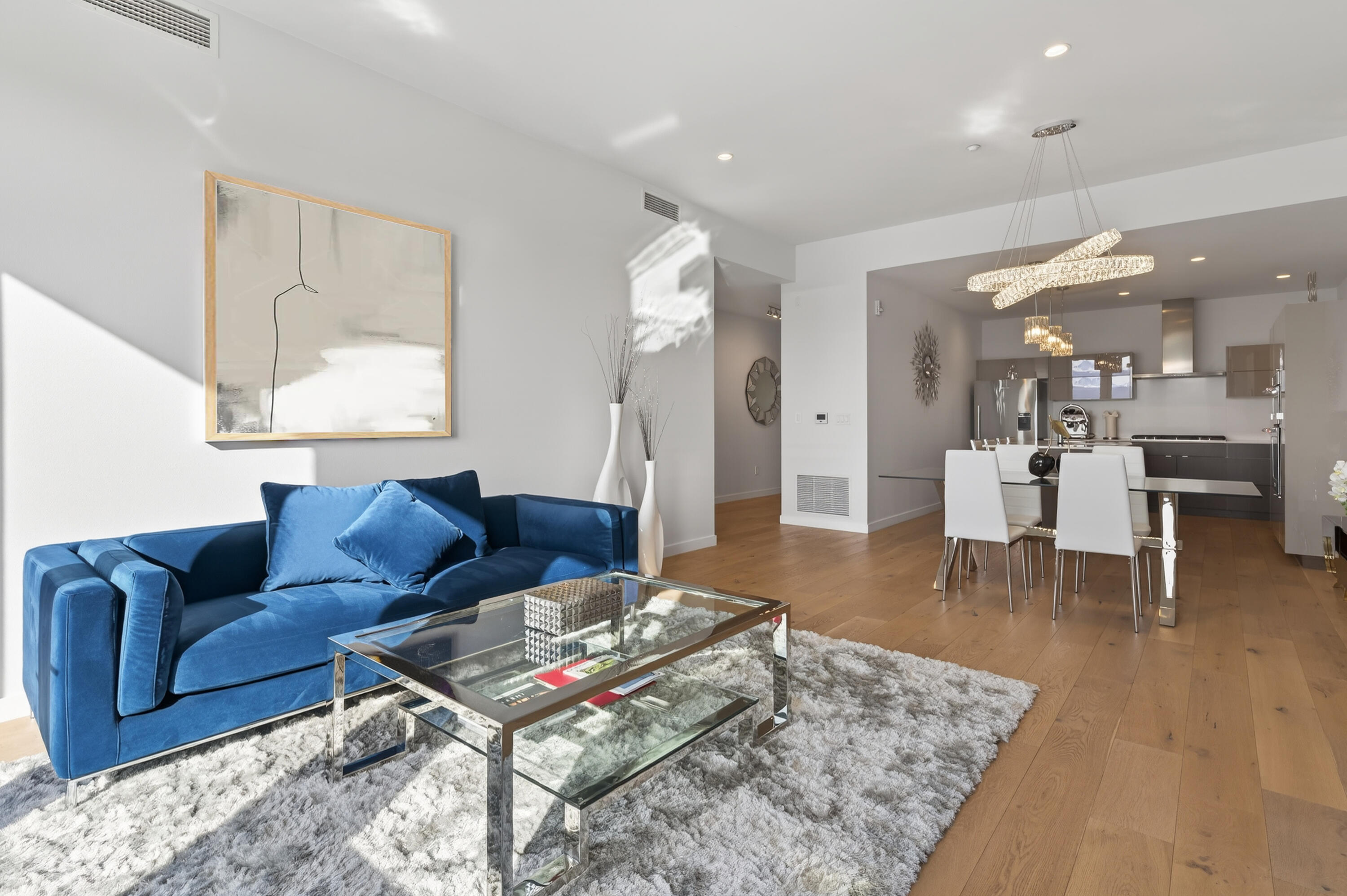 291 SW Bluff Drive, UNIT 320