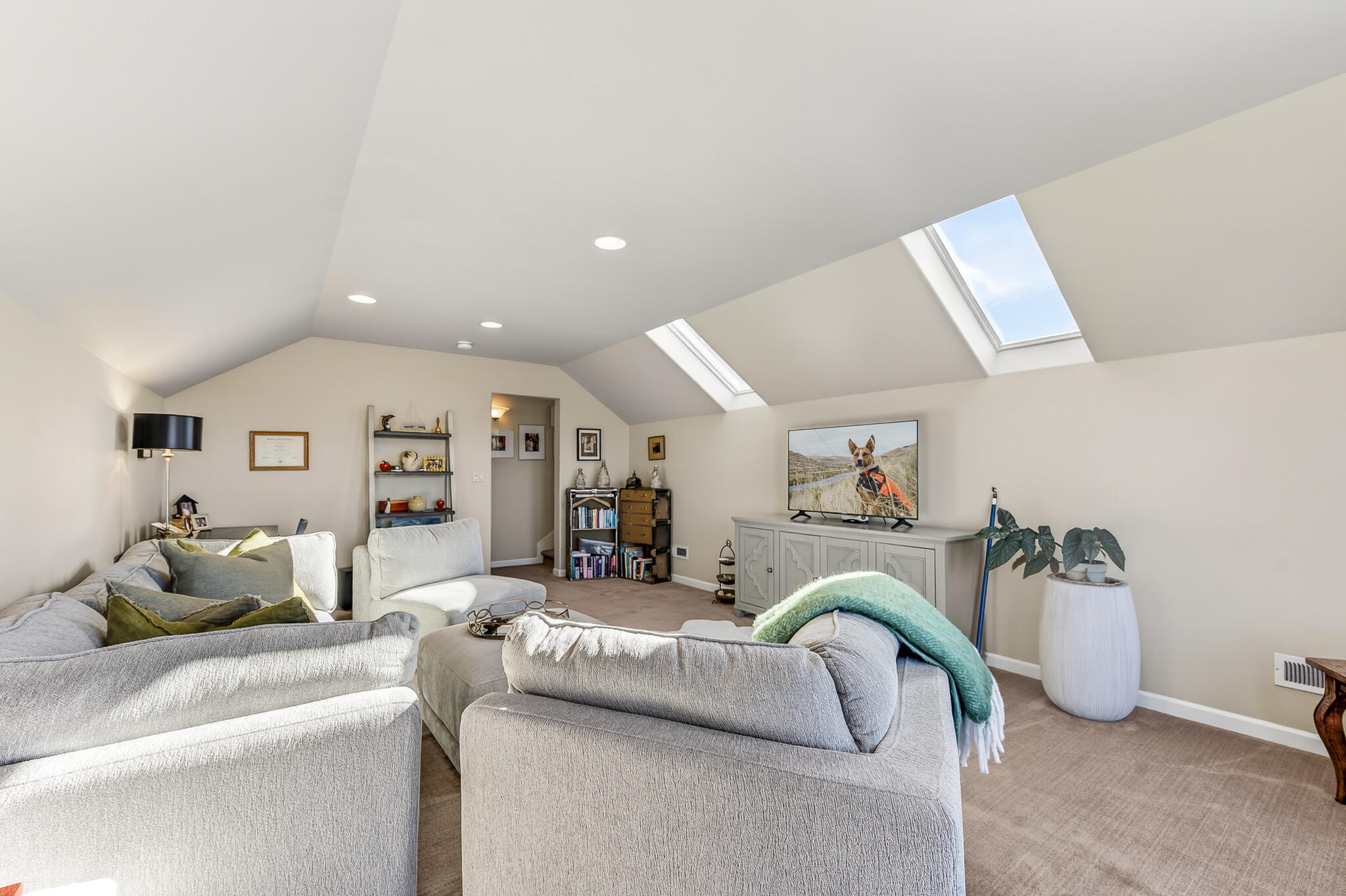 62661 Hawkview Road
