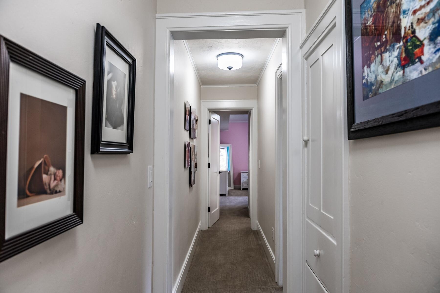 605 NW Congress Street