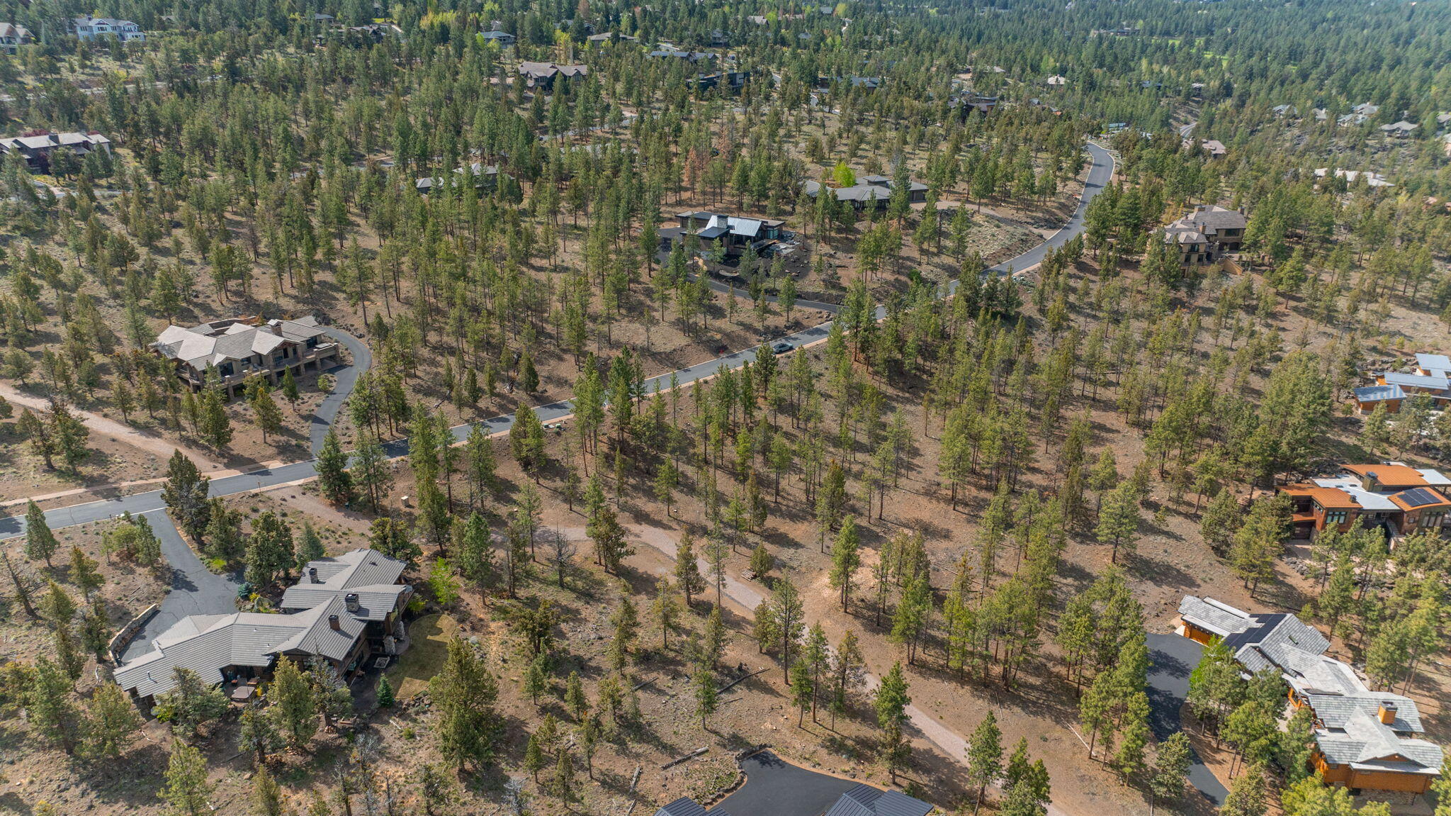 3399 NW Greenleaf Way