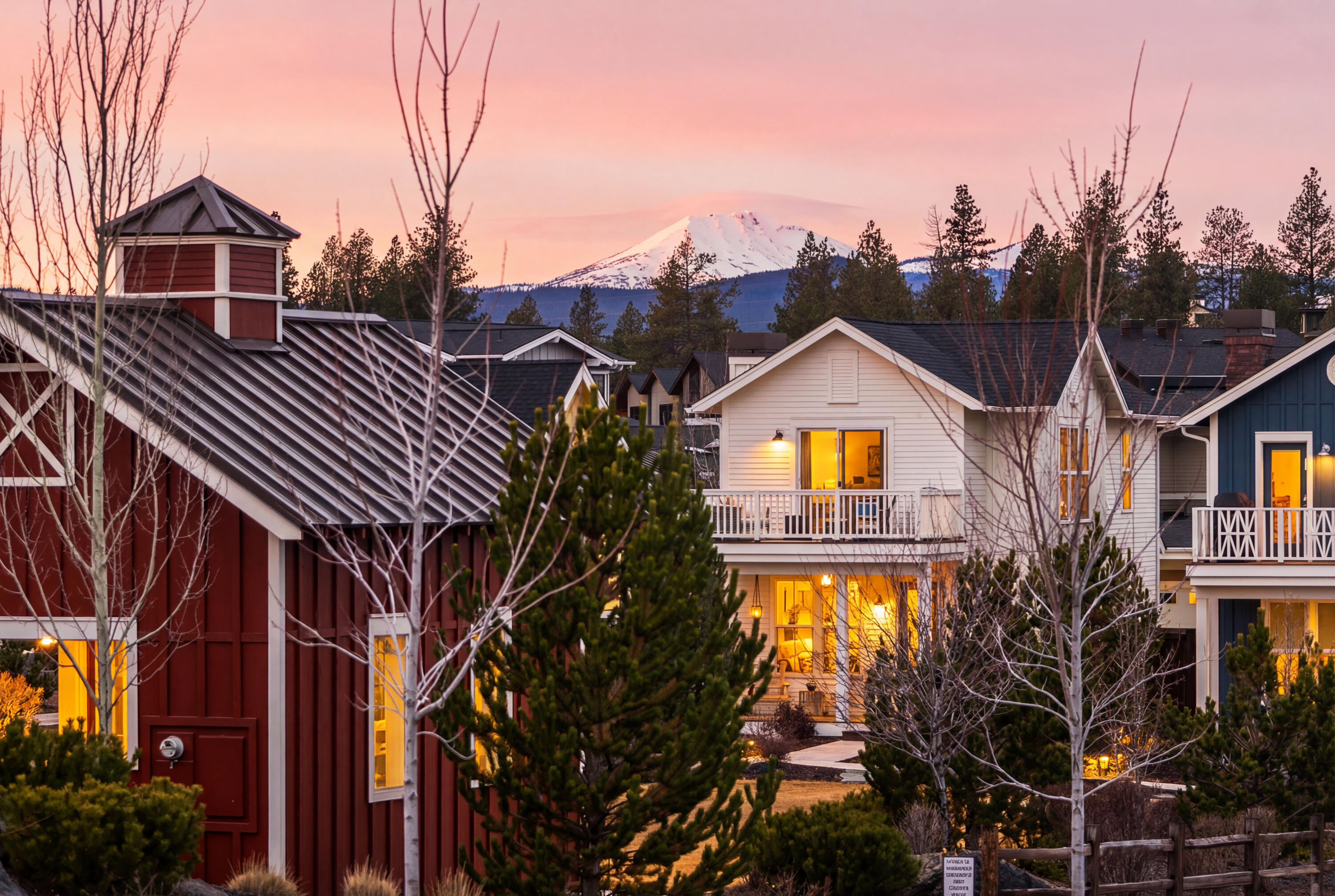 2777 NW High Lakes Loop