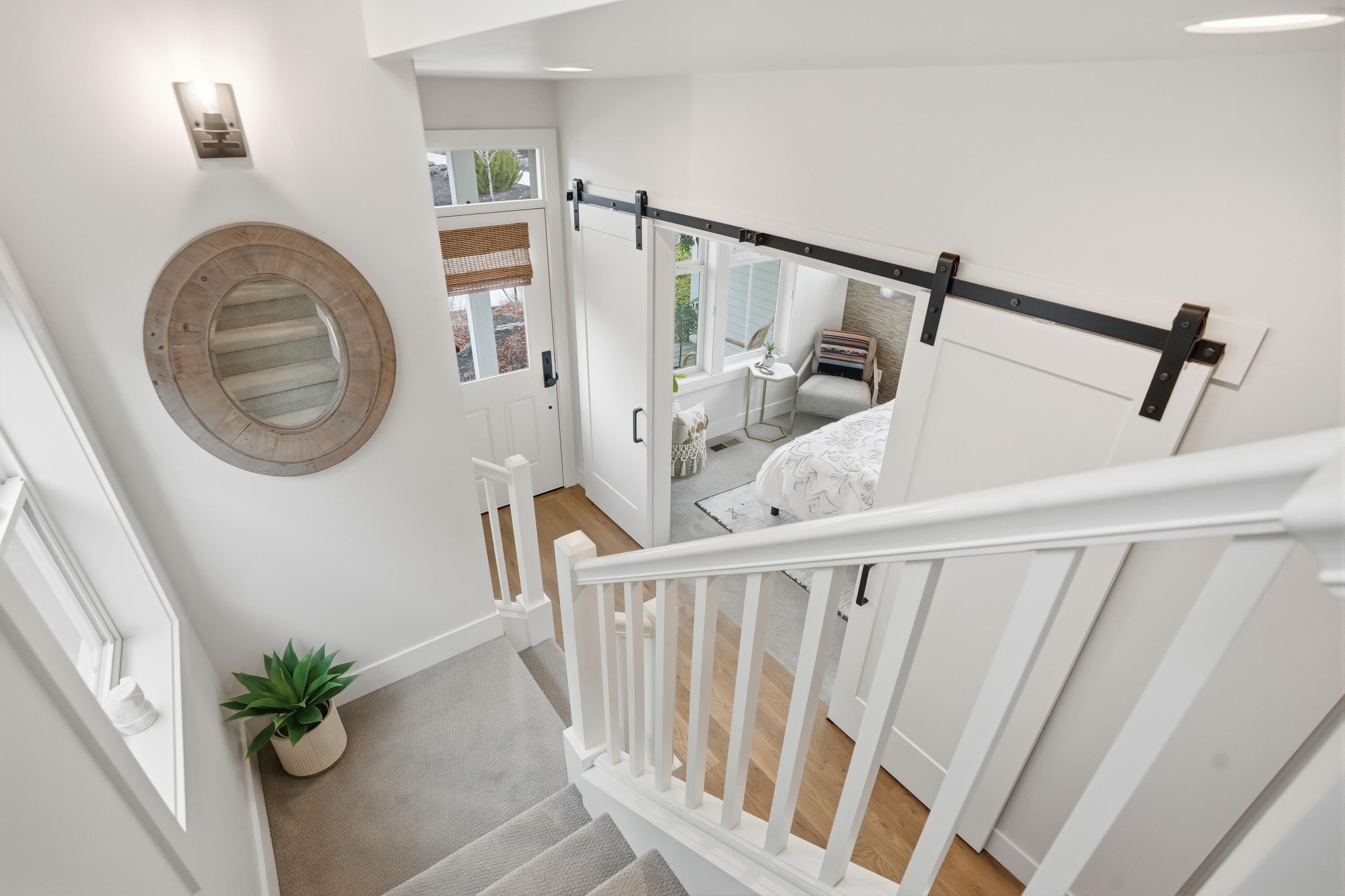 2777 NW High Lakes Loop