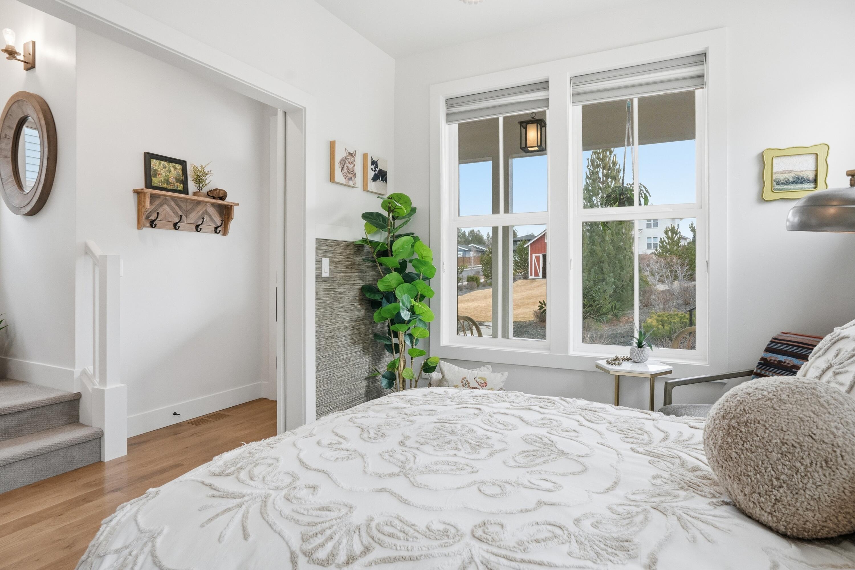 2777 NW High Lakes Loop