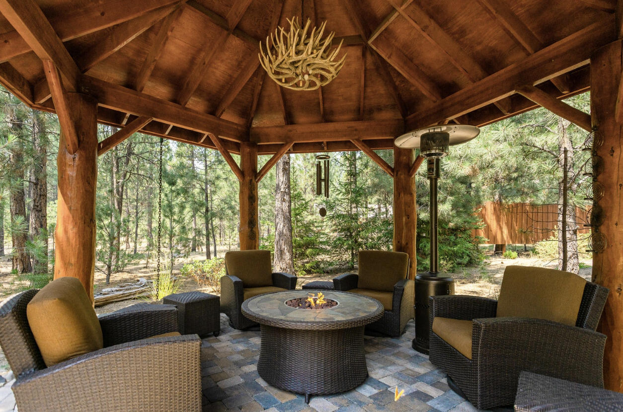 14232 Clearwater Lane