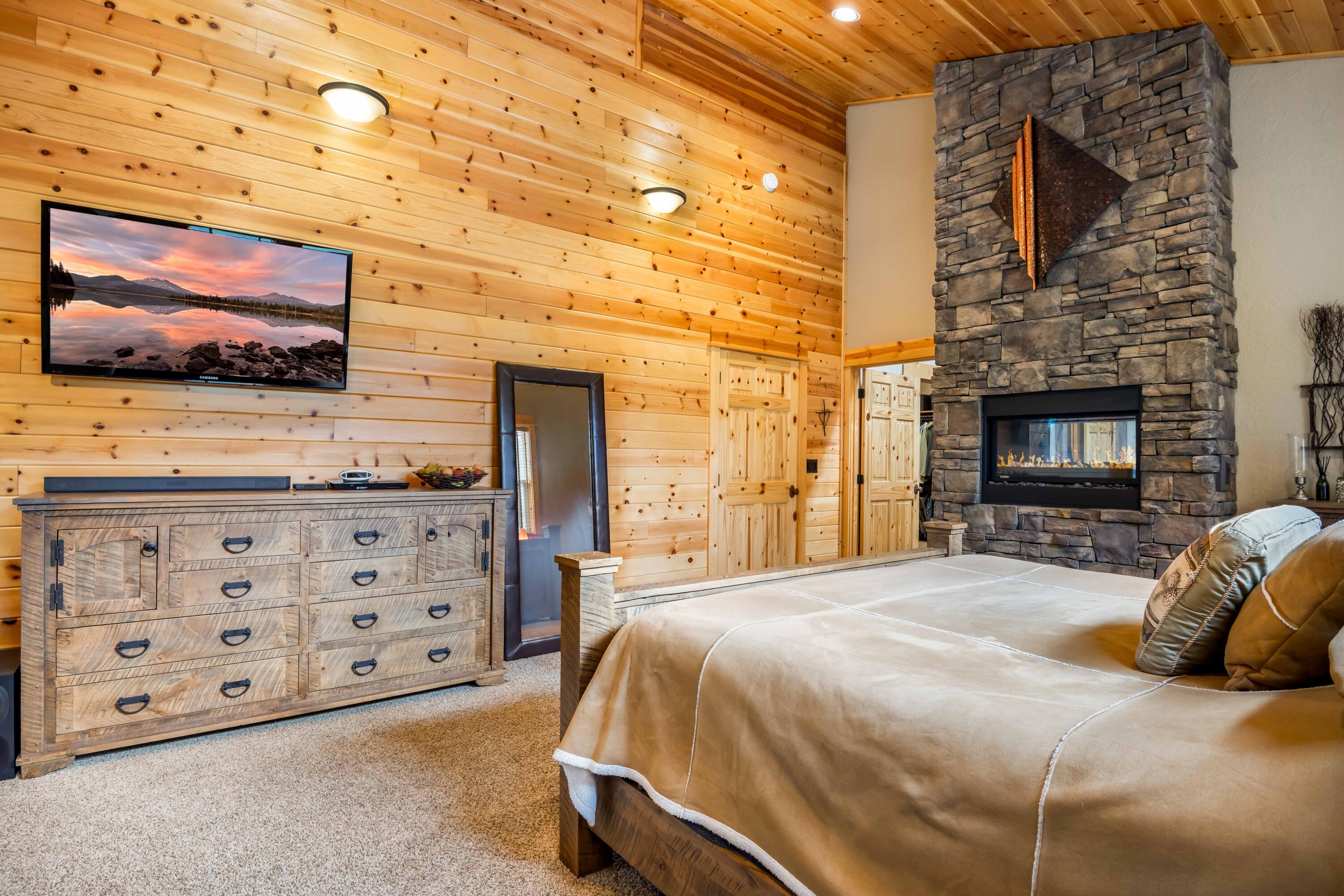 14232 Clearwater Lane