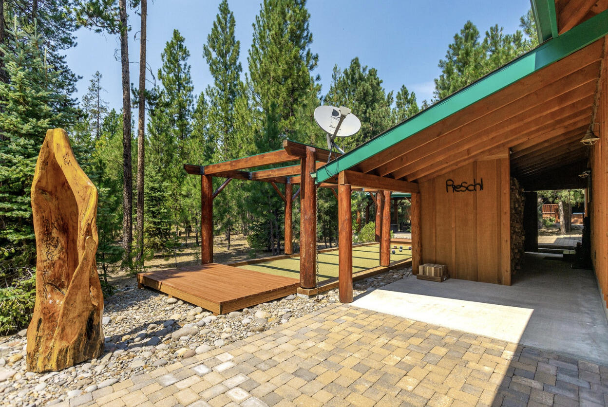 14232 Clearwater Lane