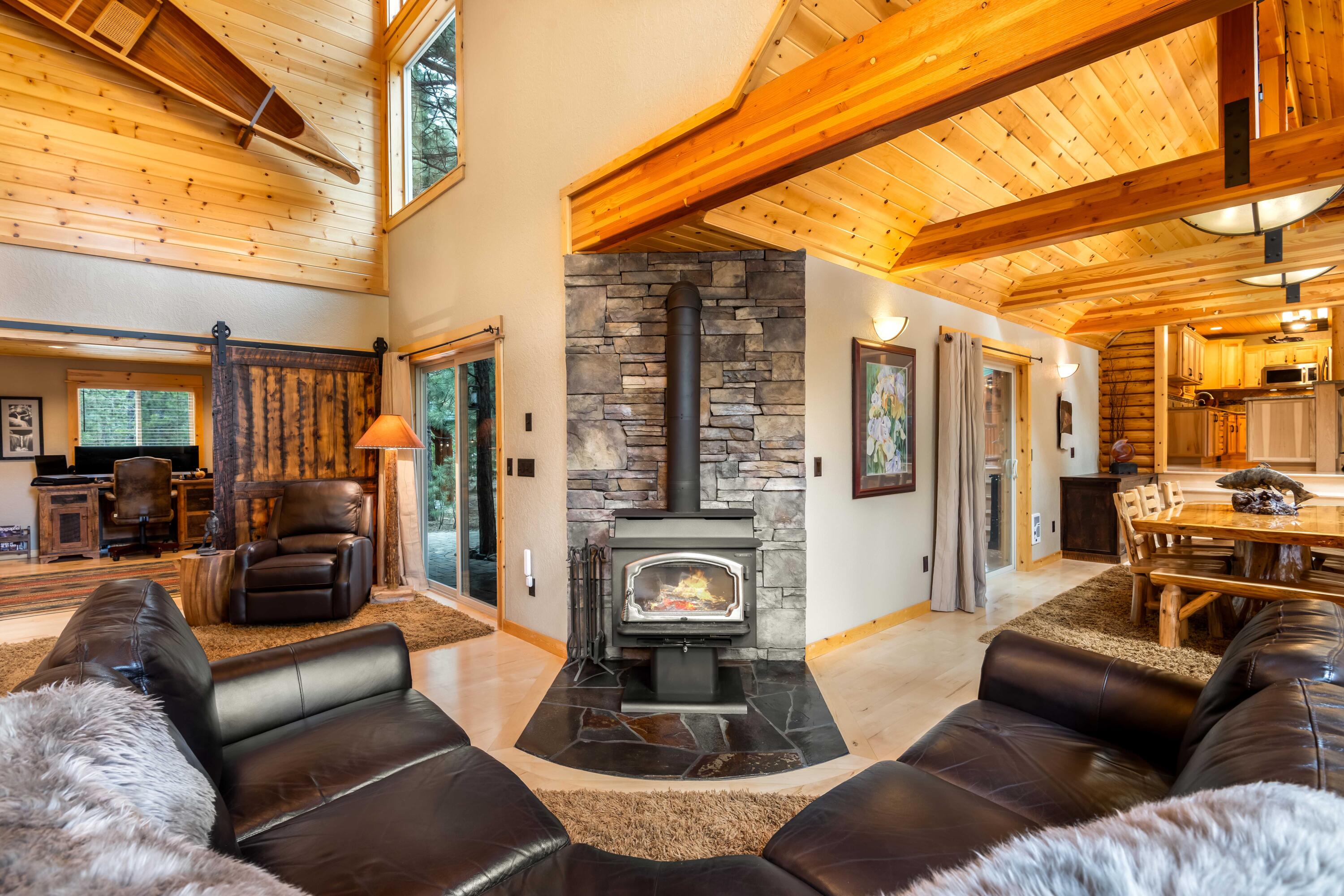 14232 Clearwater Lane