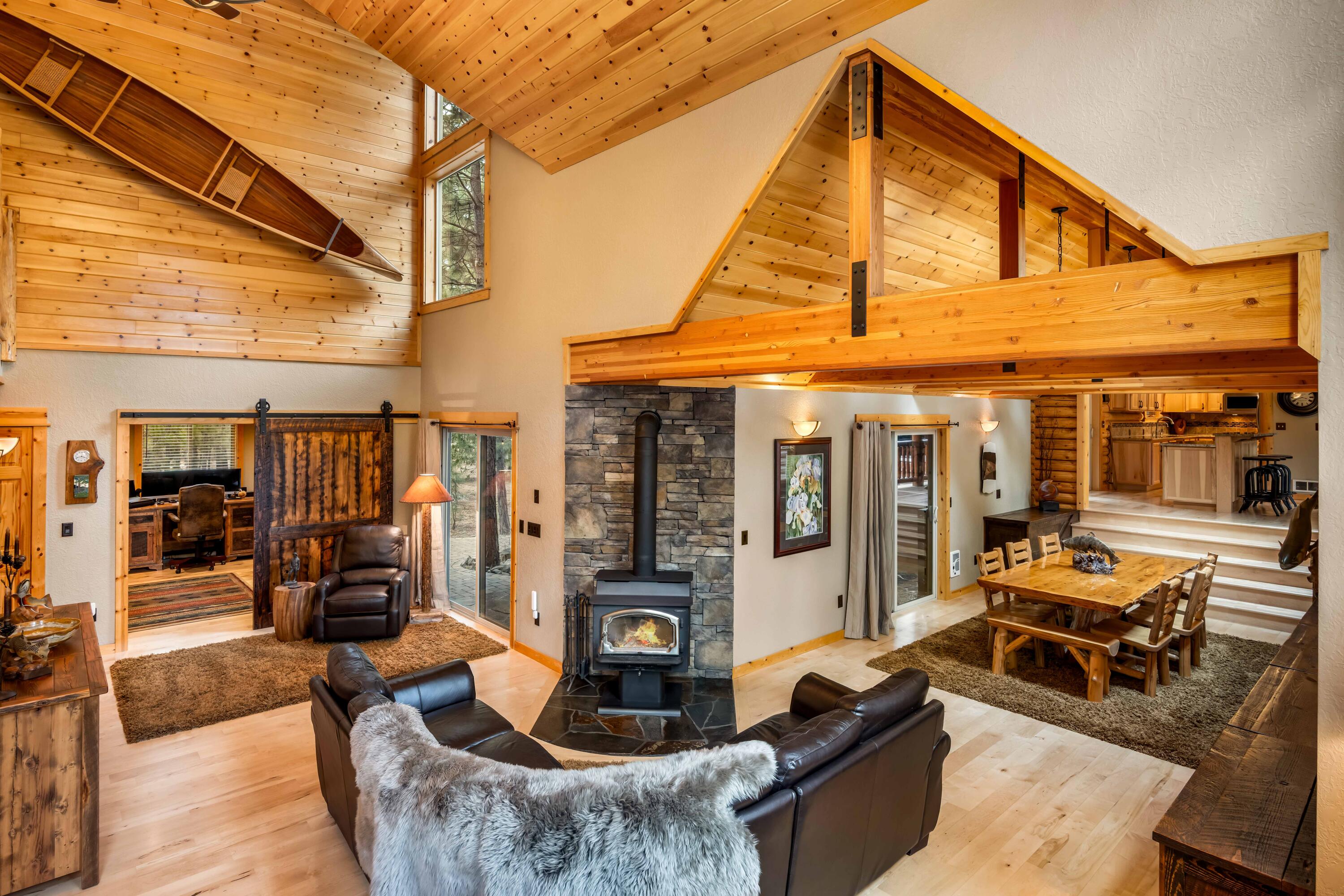 14232 Clearwater Lane