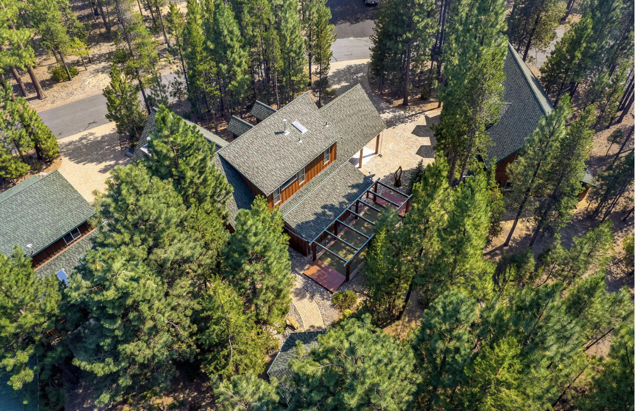 14232 Clearwater Lane