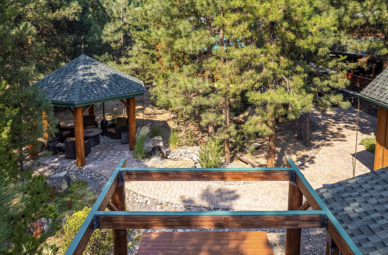 14232 Clearwater Lane