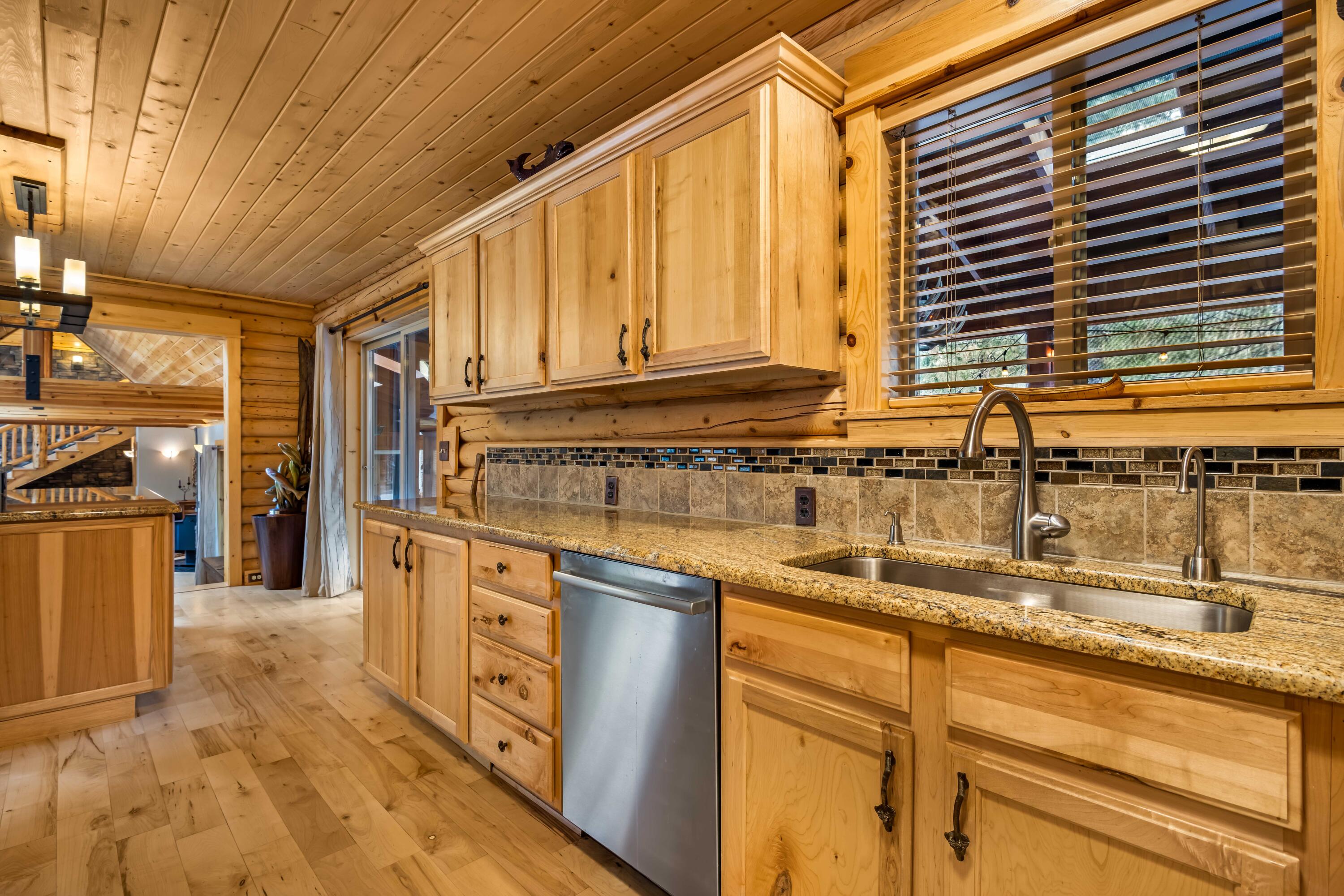 14232 Clearwater Lane