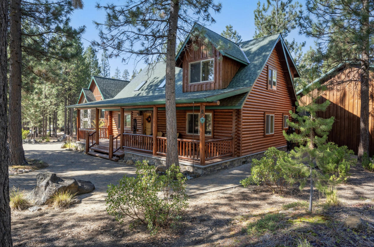 14232 Clearwater Lane