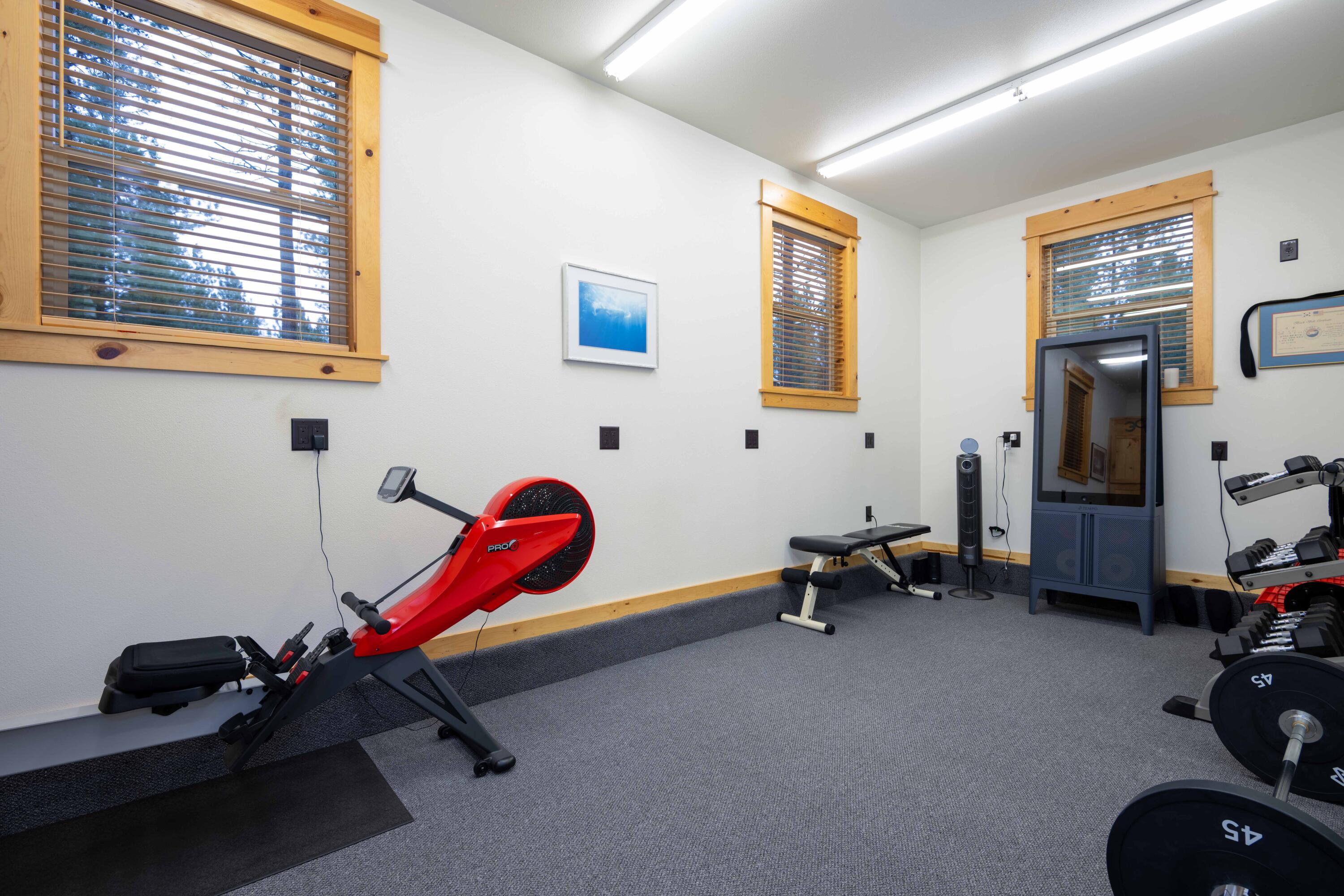 14232 Clearwater Lane