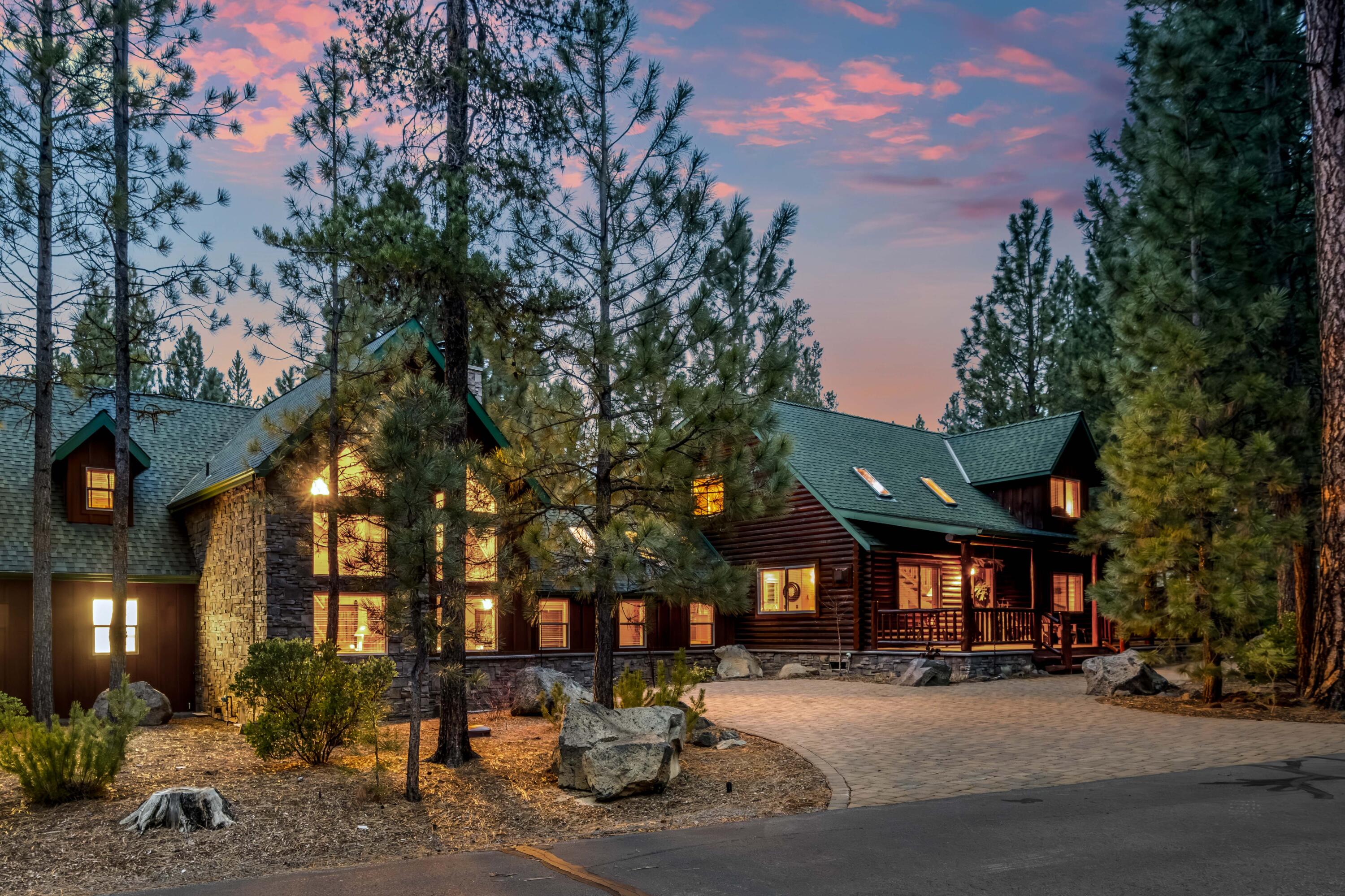 14232 Clearwater Lane