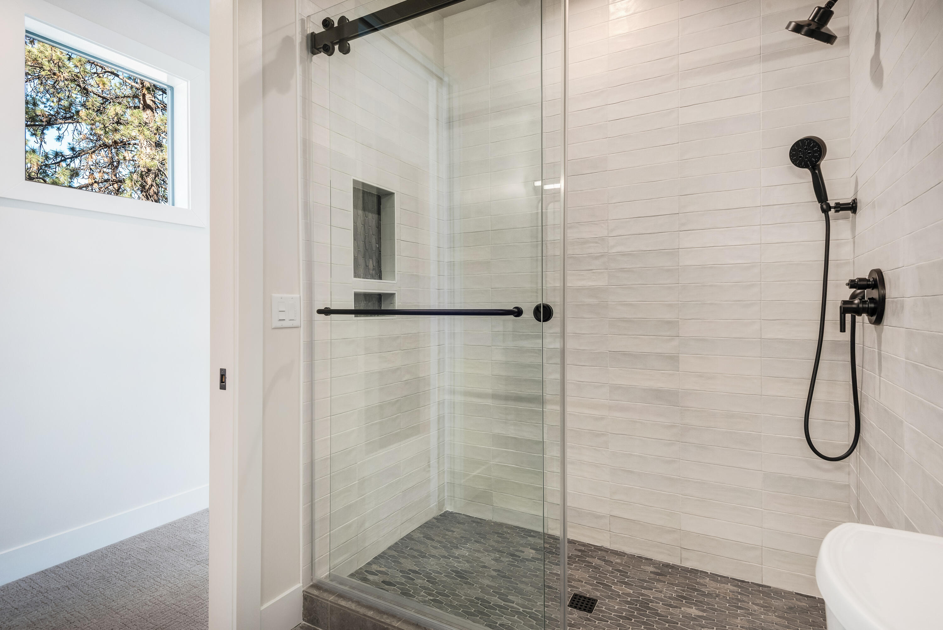 334 SW Roosevelt Avenue, Unit 2