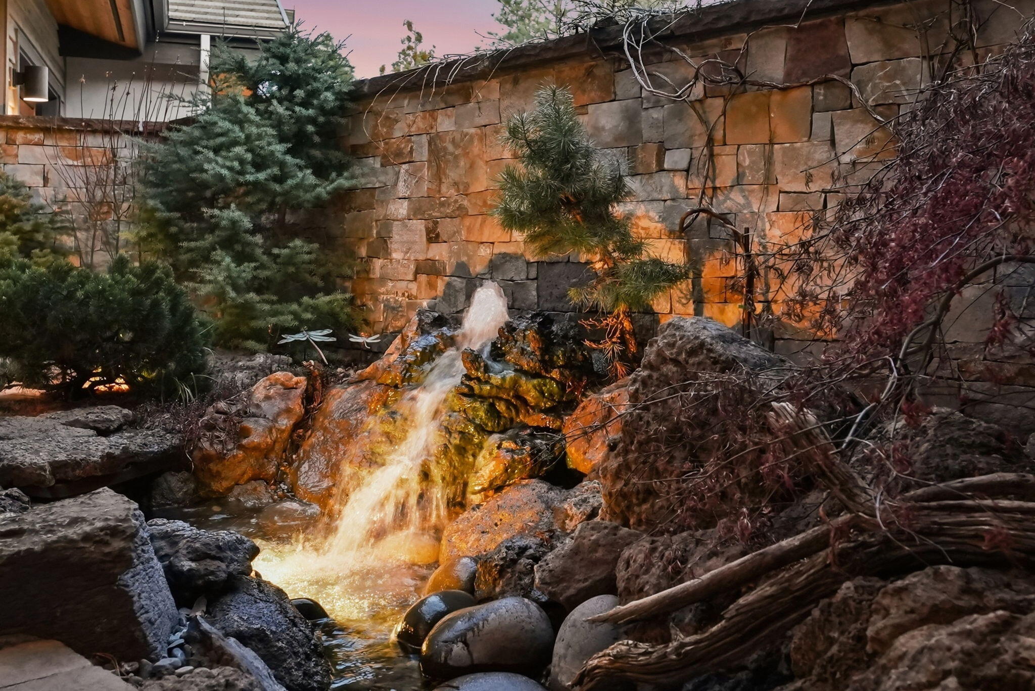 3487 NW Greenleaf Way