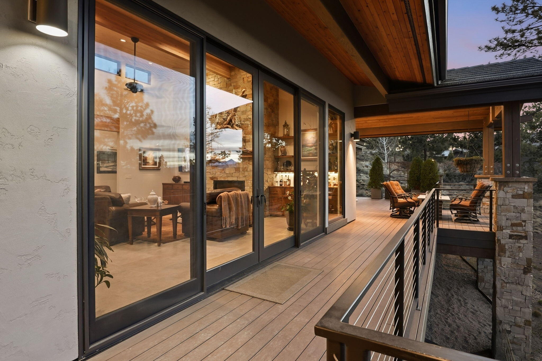 3487 NW Greenleaf Way