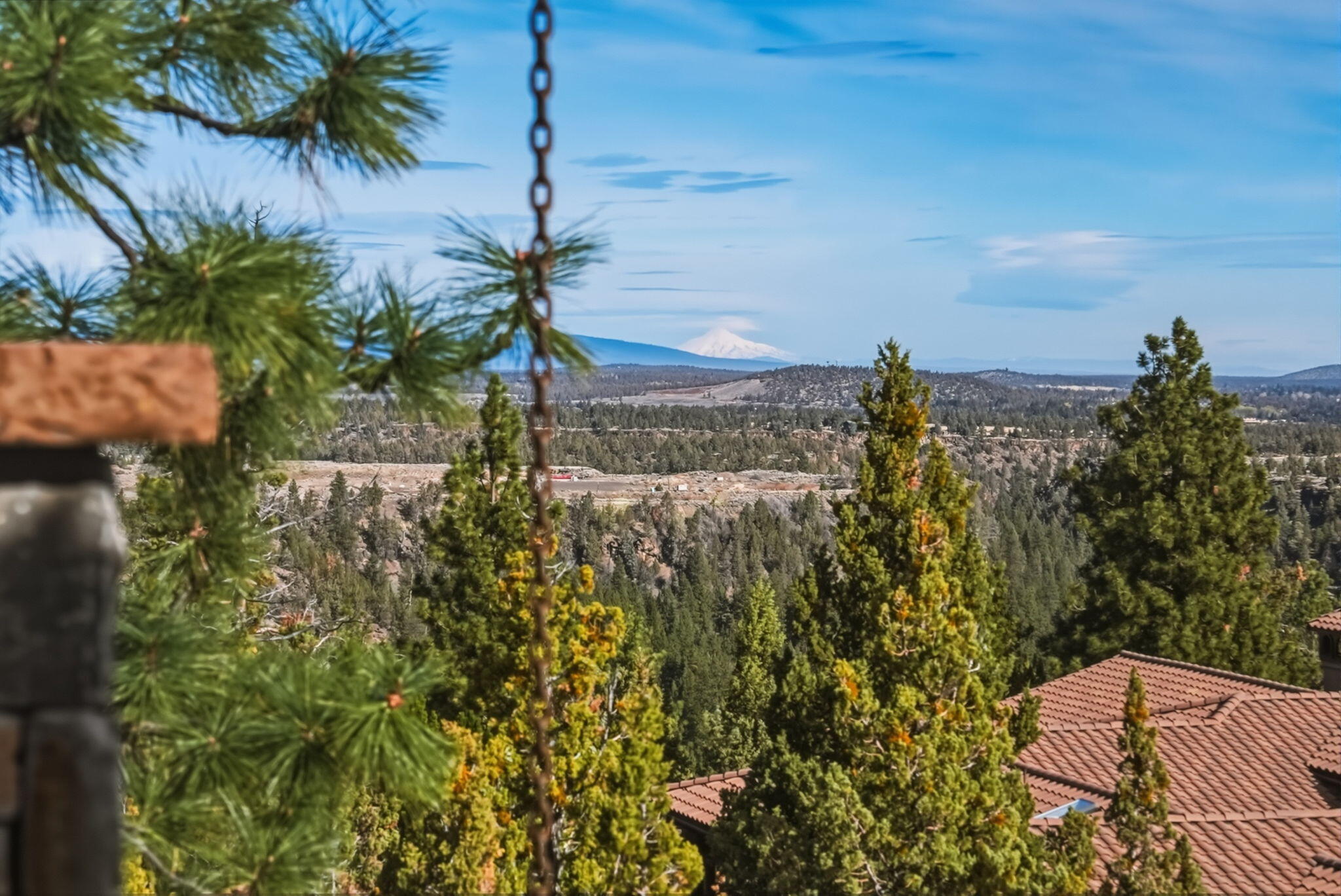 3487 NW Greenleaf Way