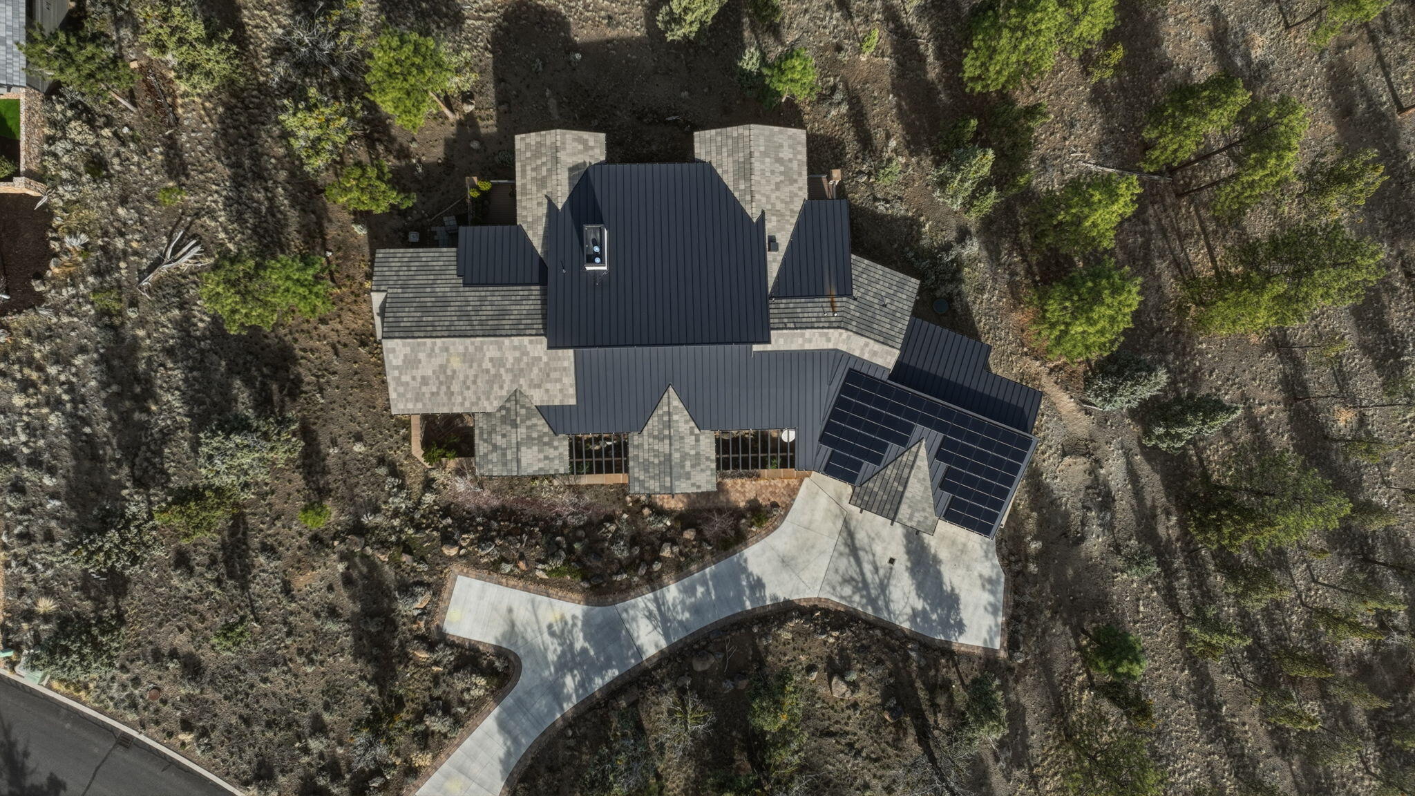 3487 NW Greenleaf Way