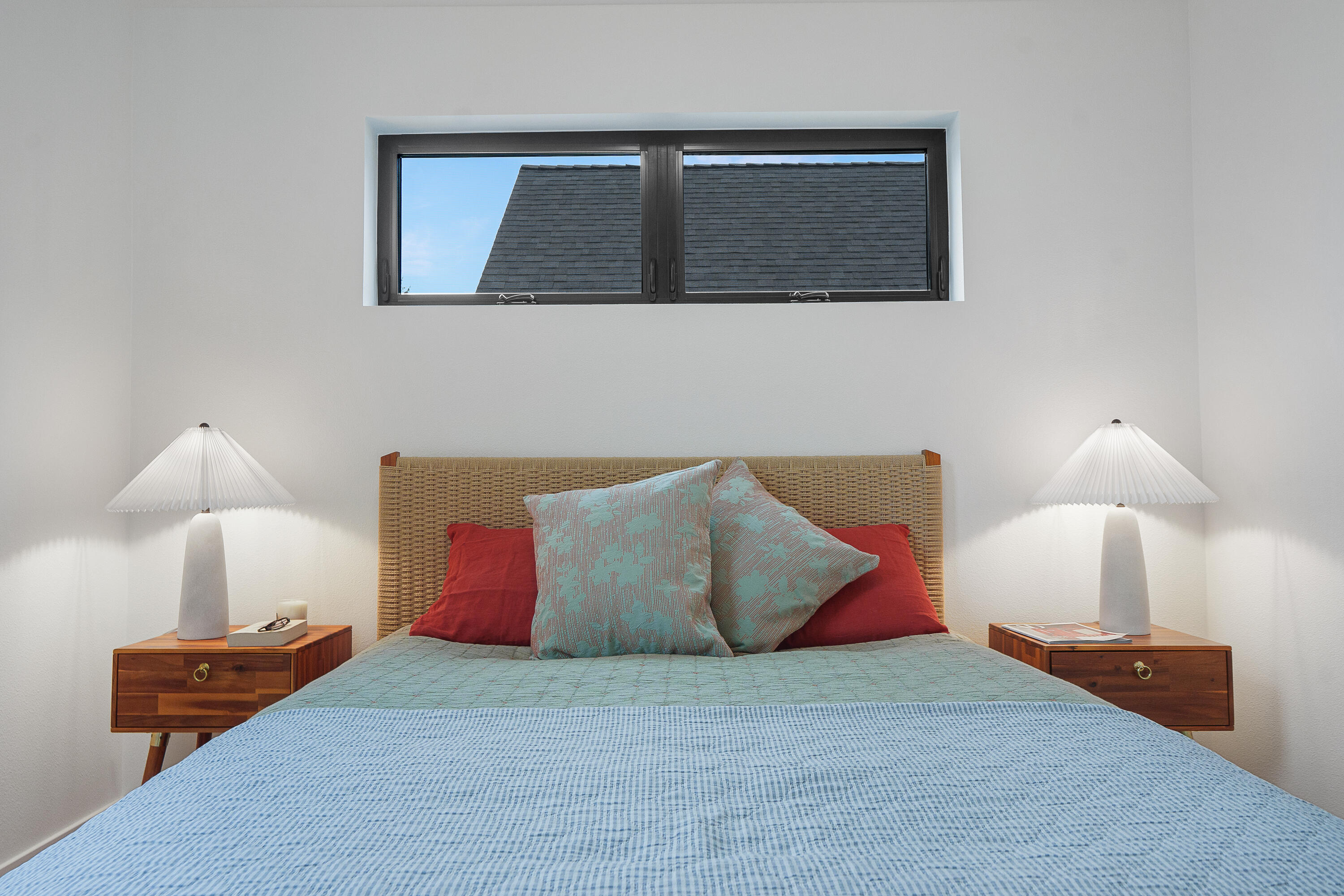 633 NE Marshall Avenue