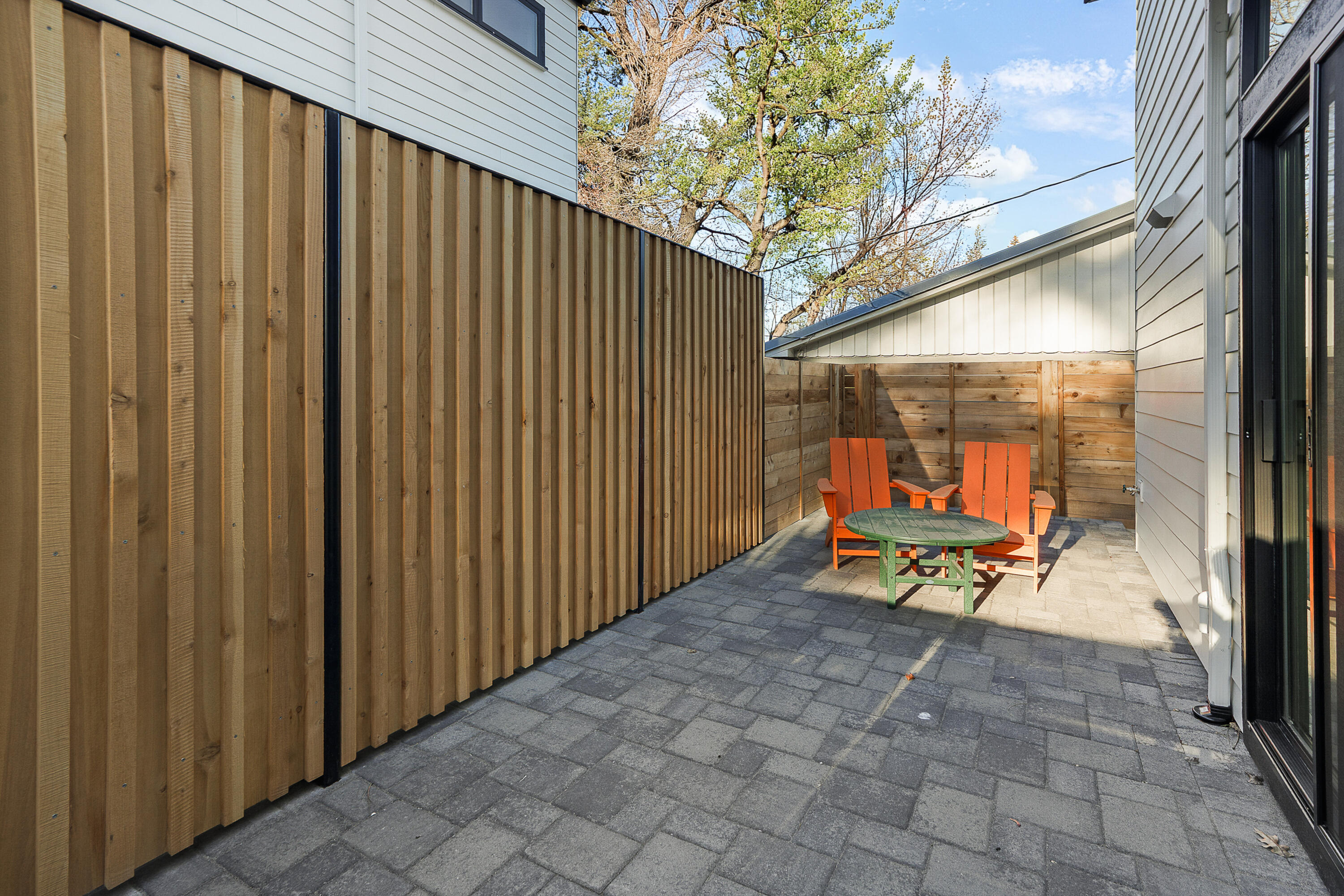 633 NE Marshall Avenue