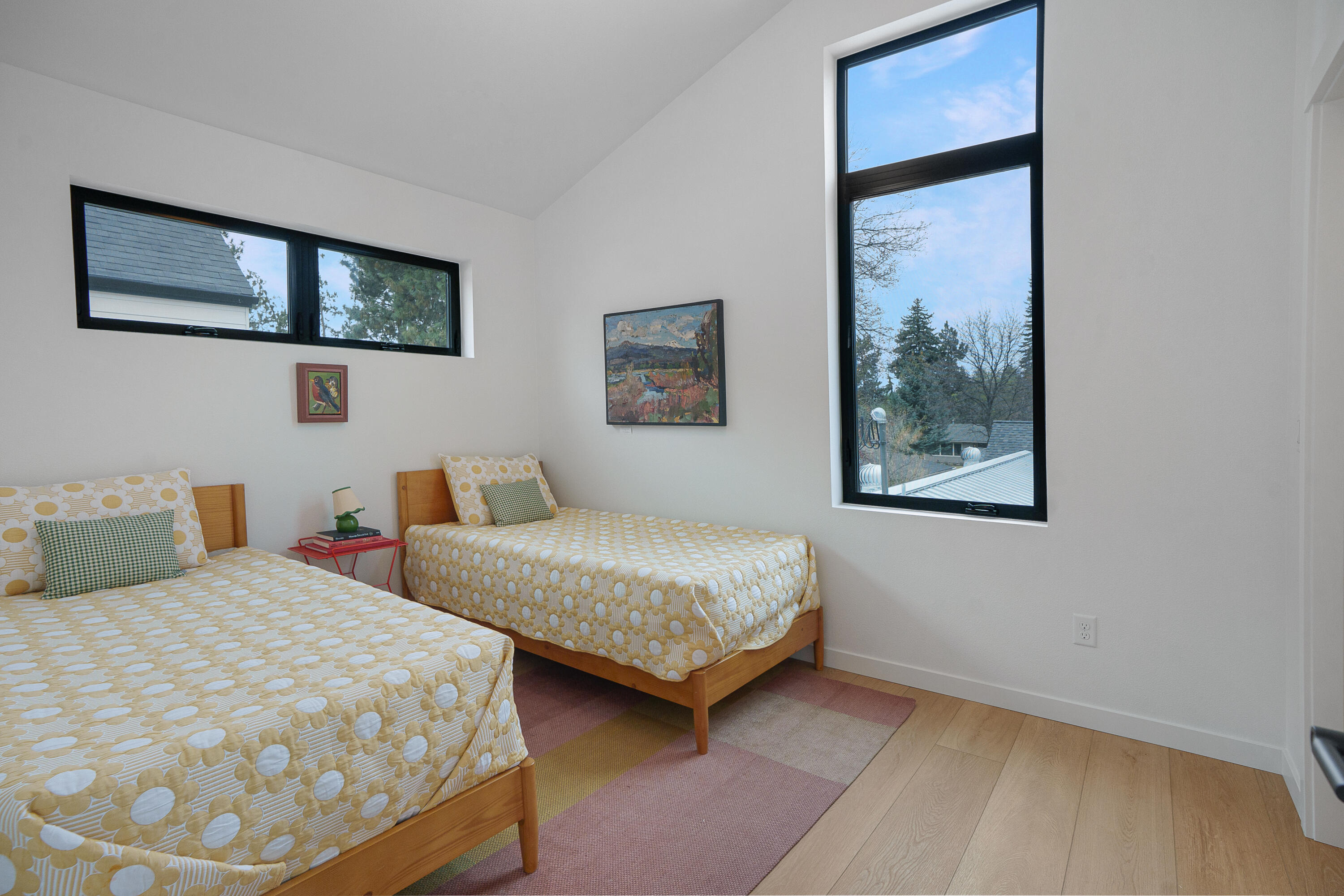 633 NE Marshall Avenue