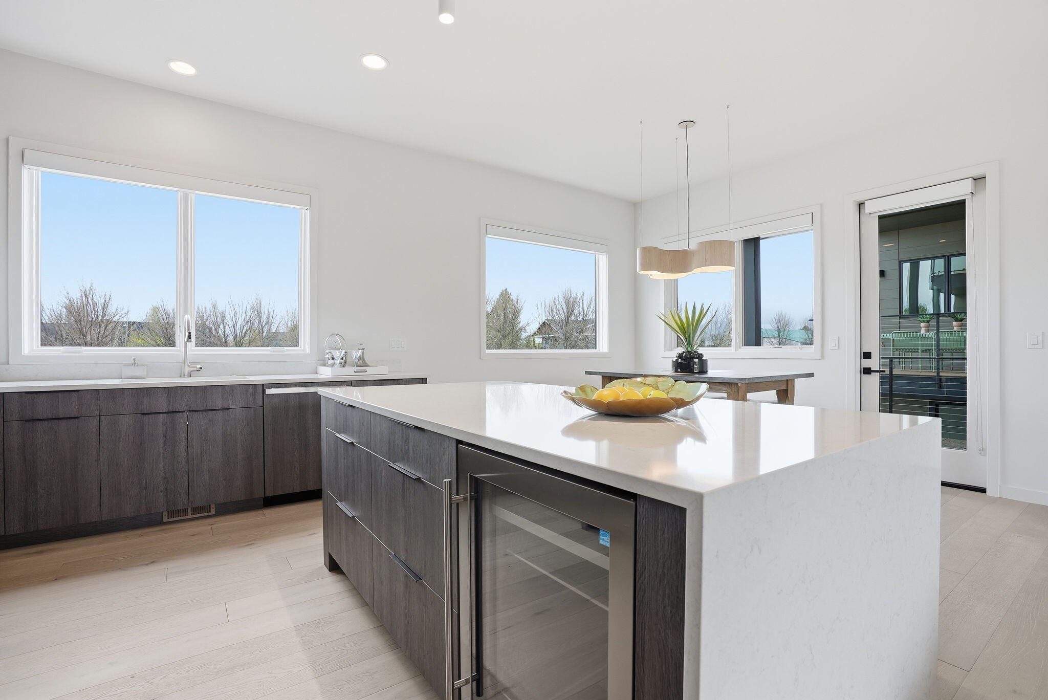 207 SW Log Court