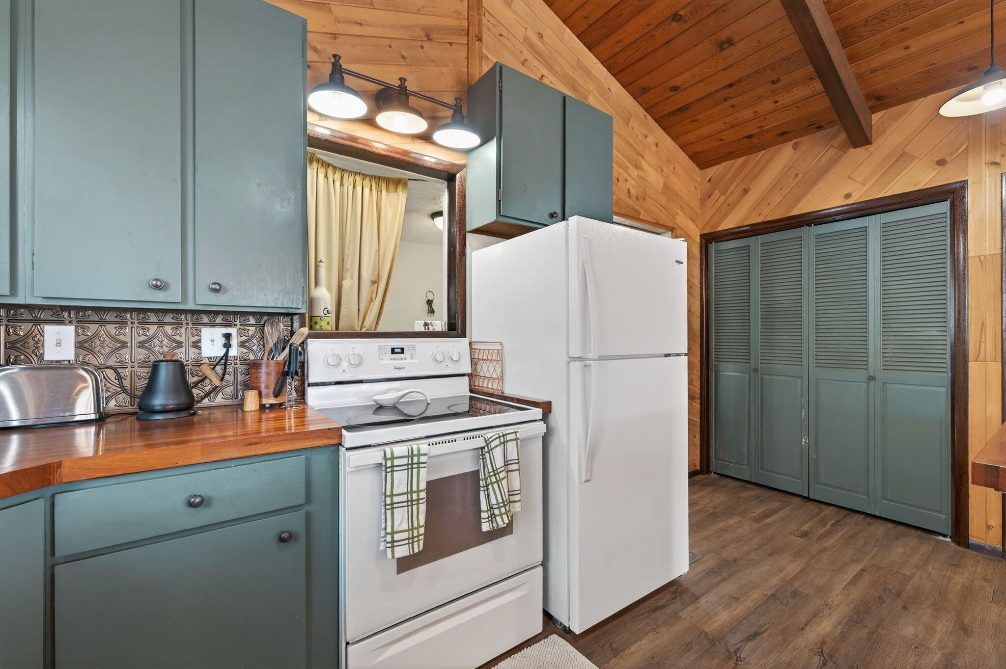 19393 SE Park Avenue