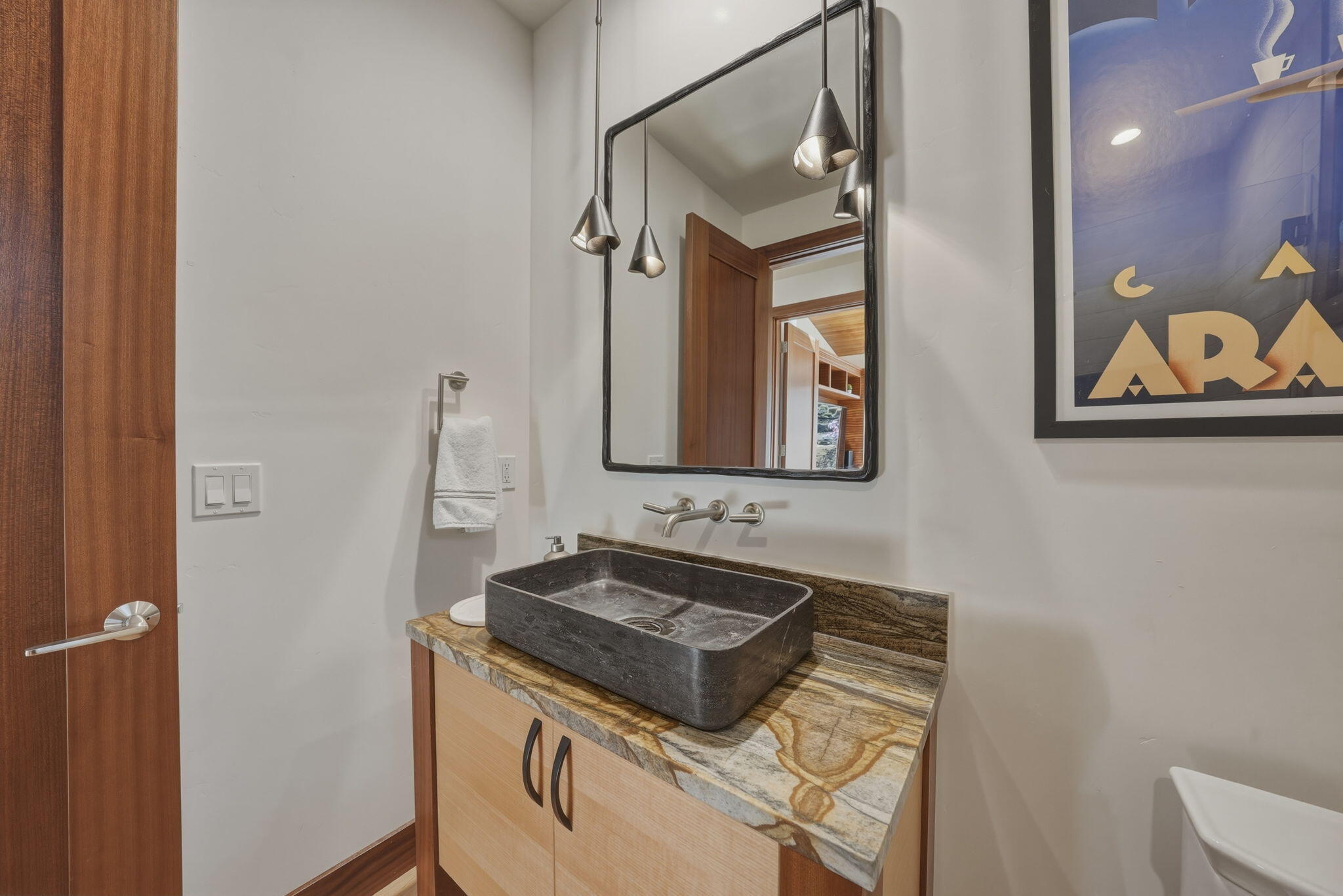 1496 NW Puccoon Court