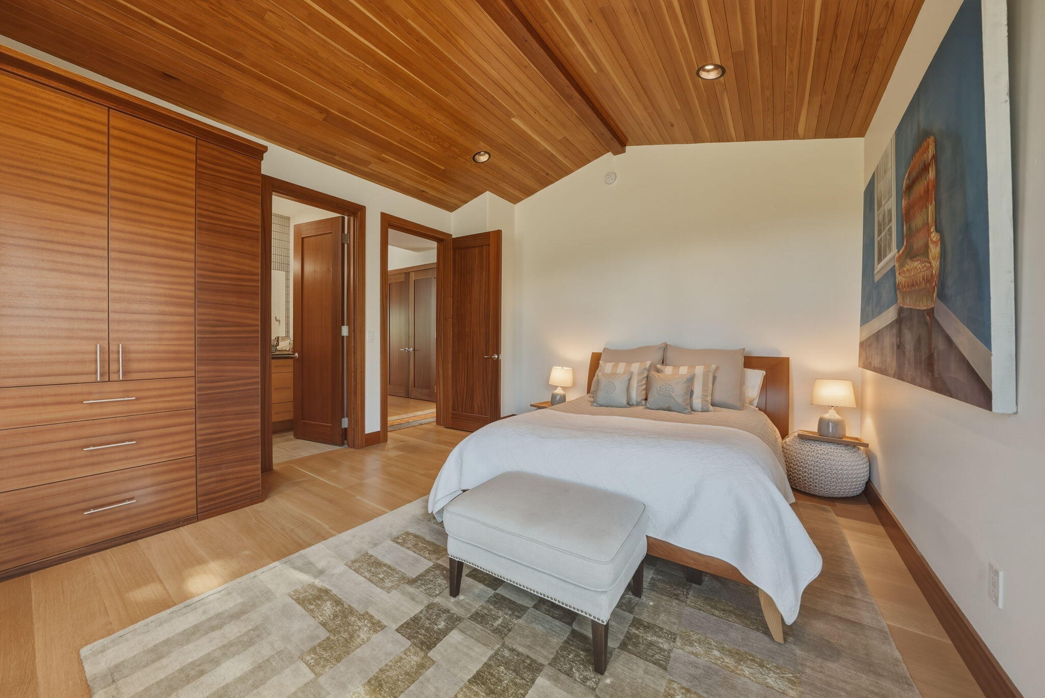 1496 NW Puccoon Court