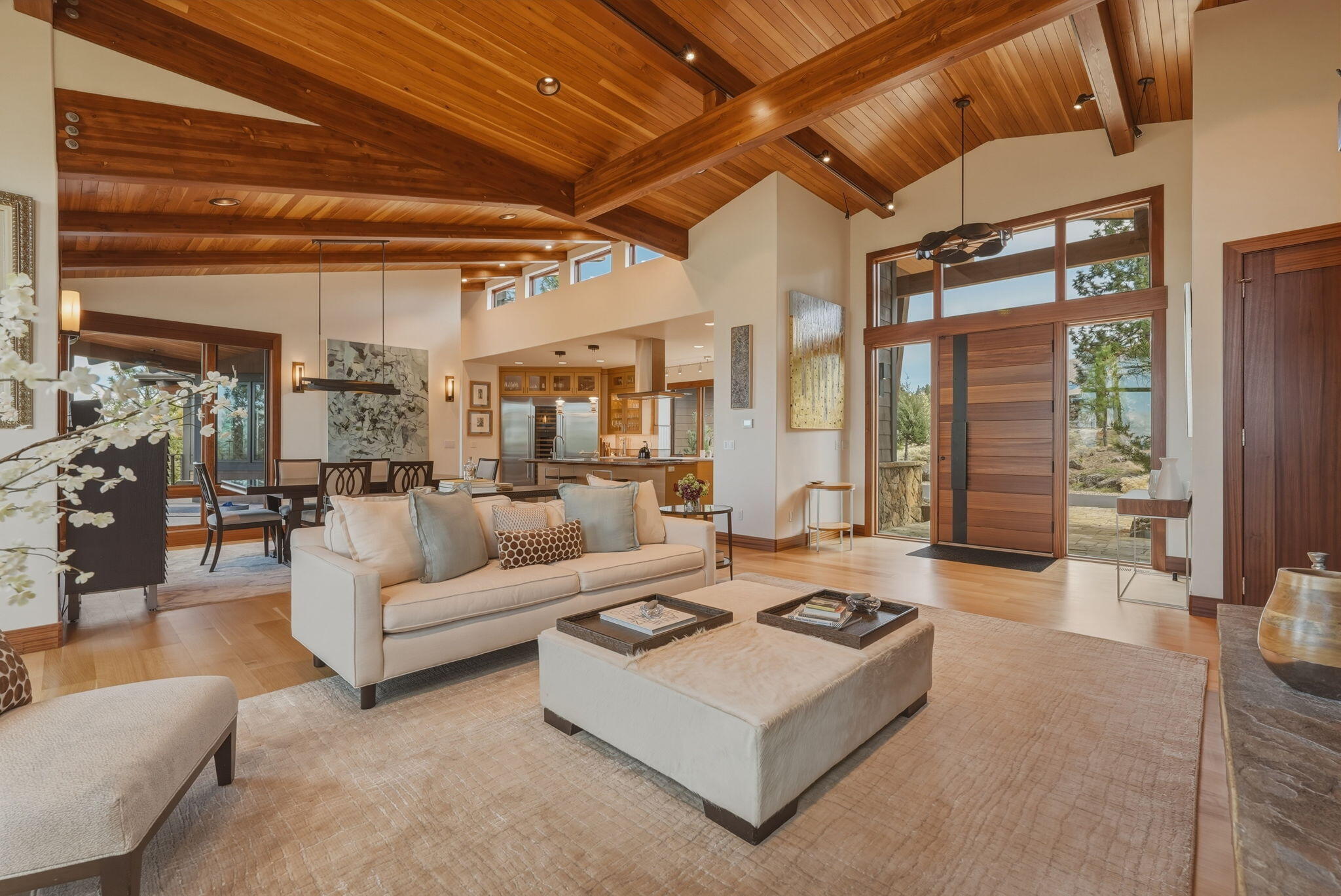 1496 NW Puccoon Court