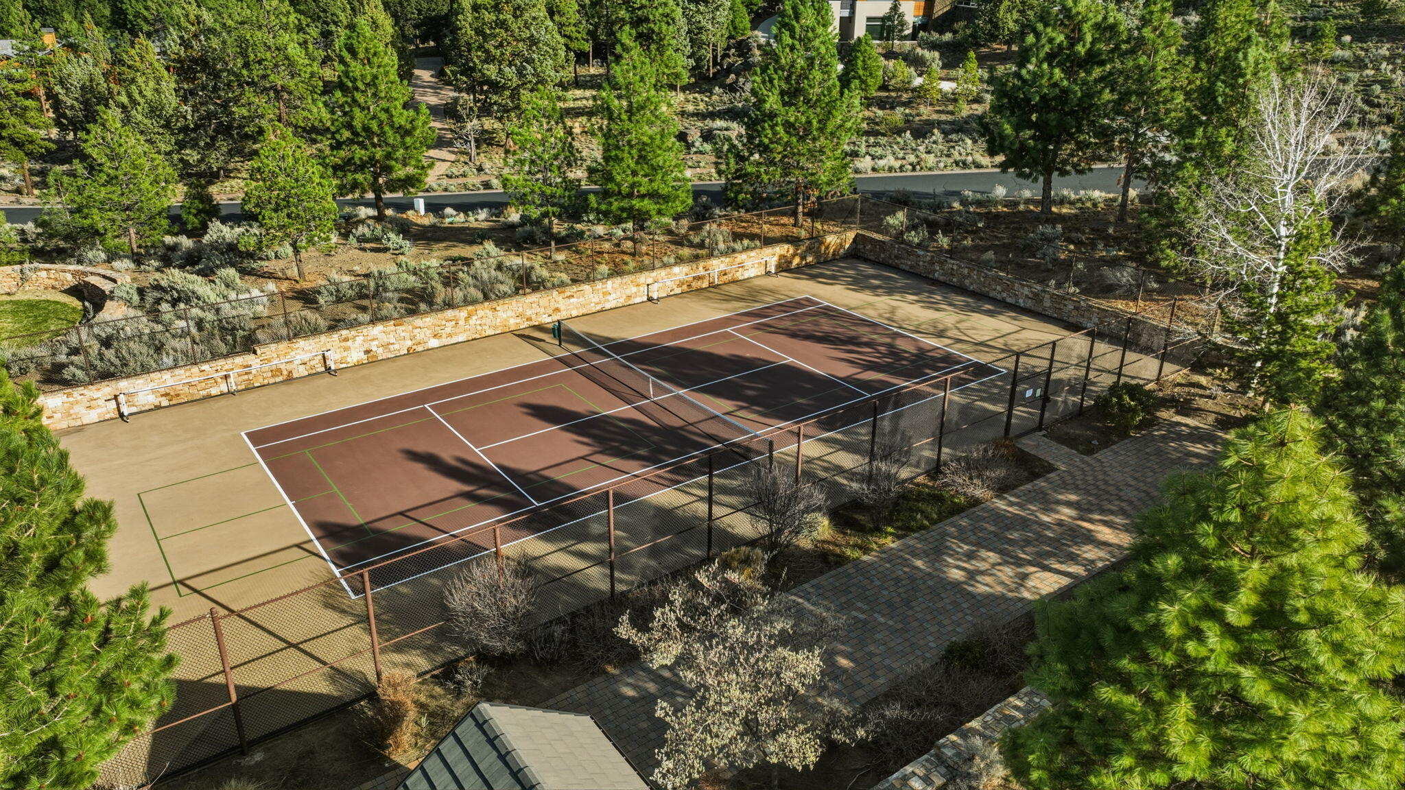 1496 NW Puccoon Court