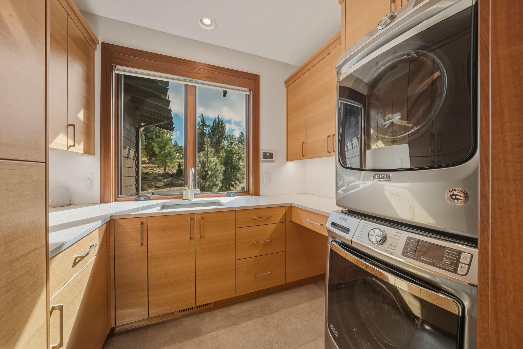 1496 NW Puccoon Court