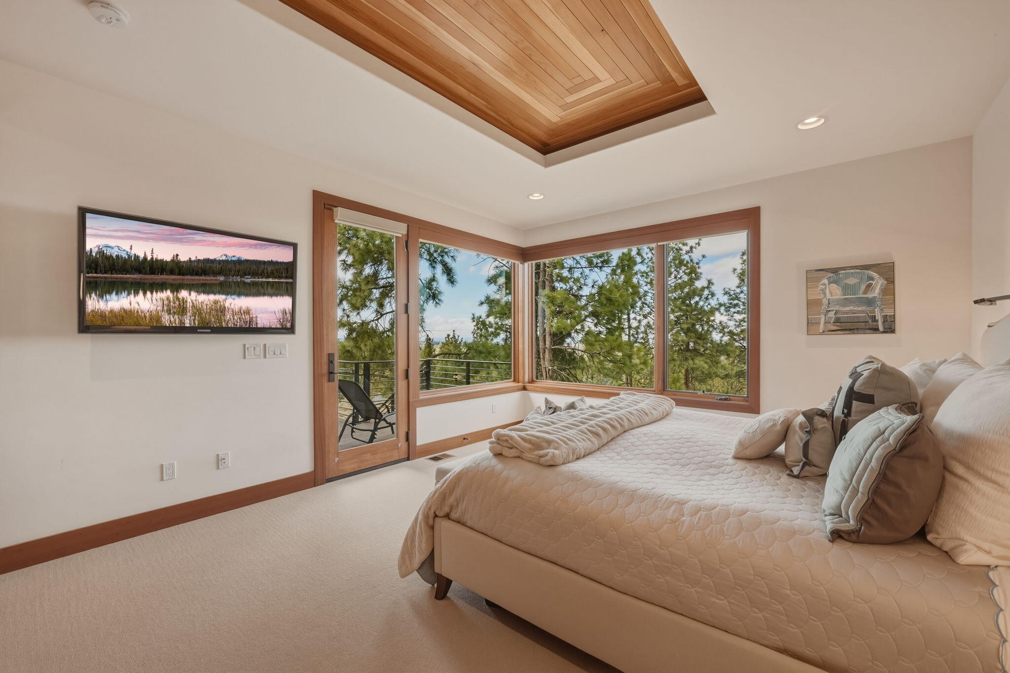 1496 NW Puccoon Court