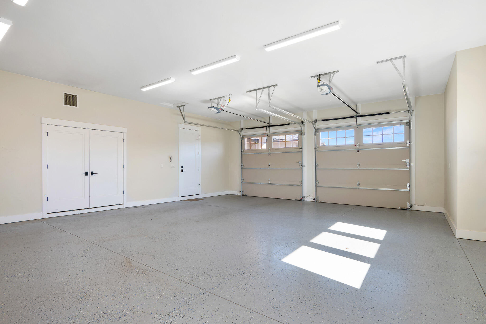 60871 River Rim Drive