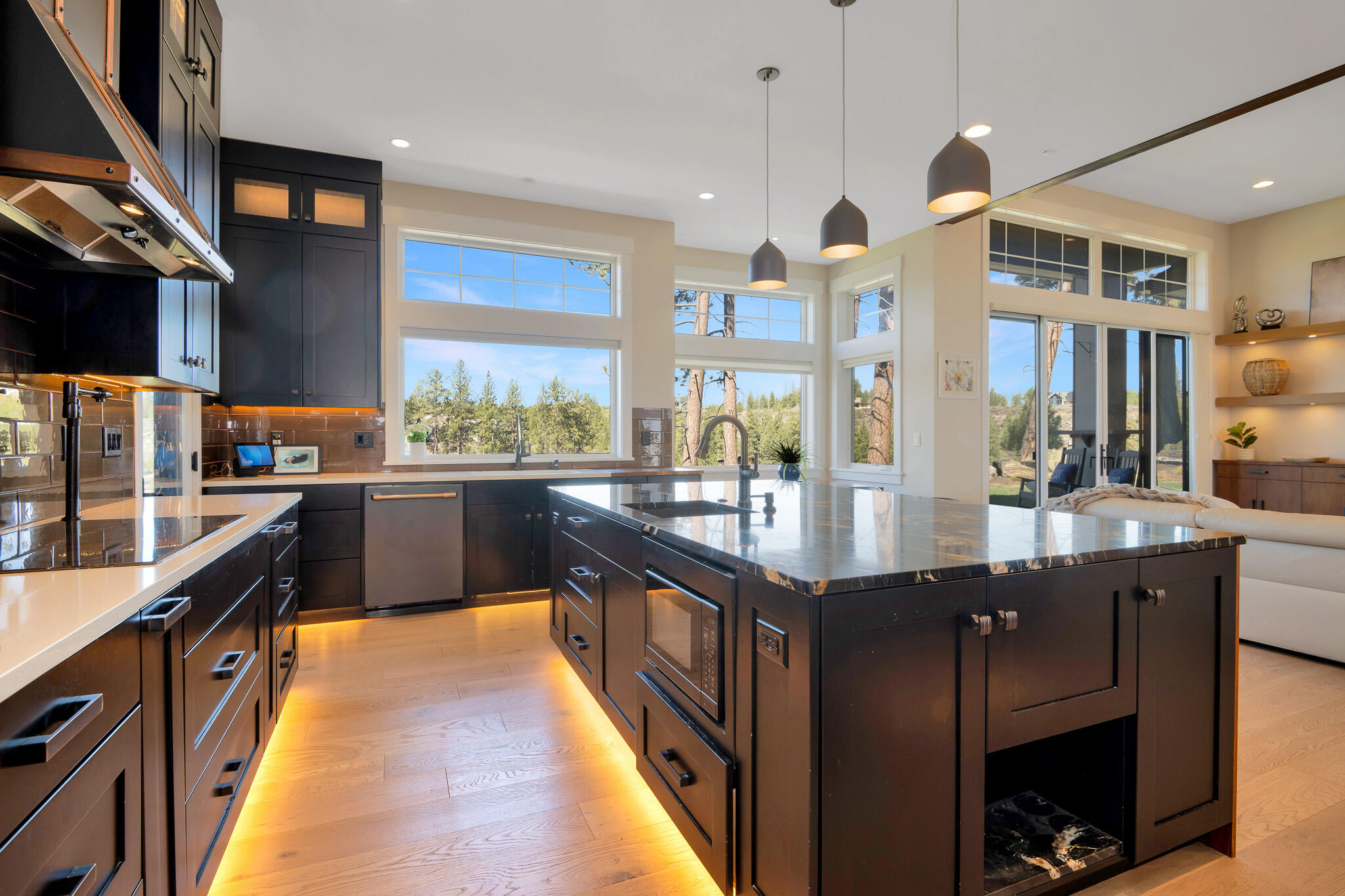 60871 River Rim Drive