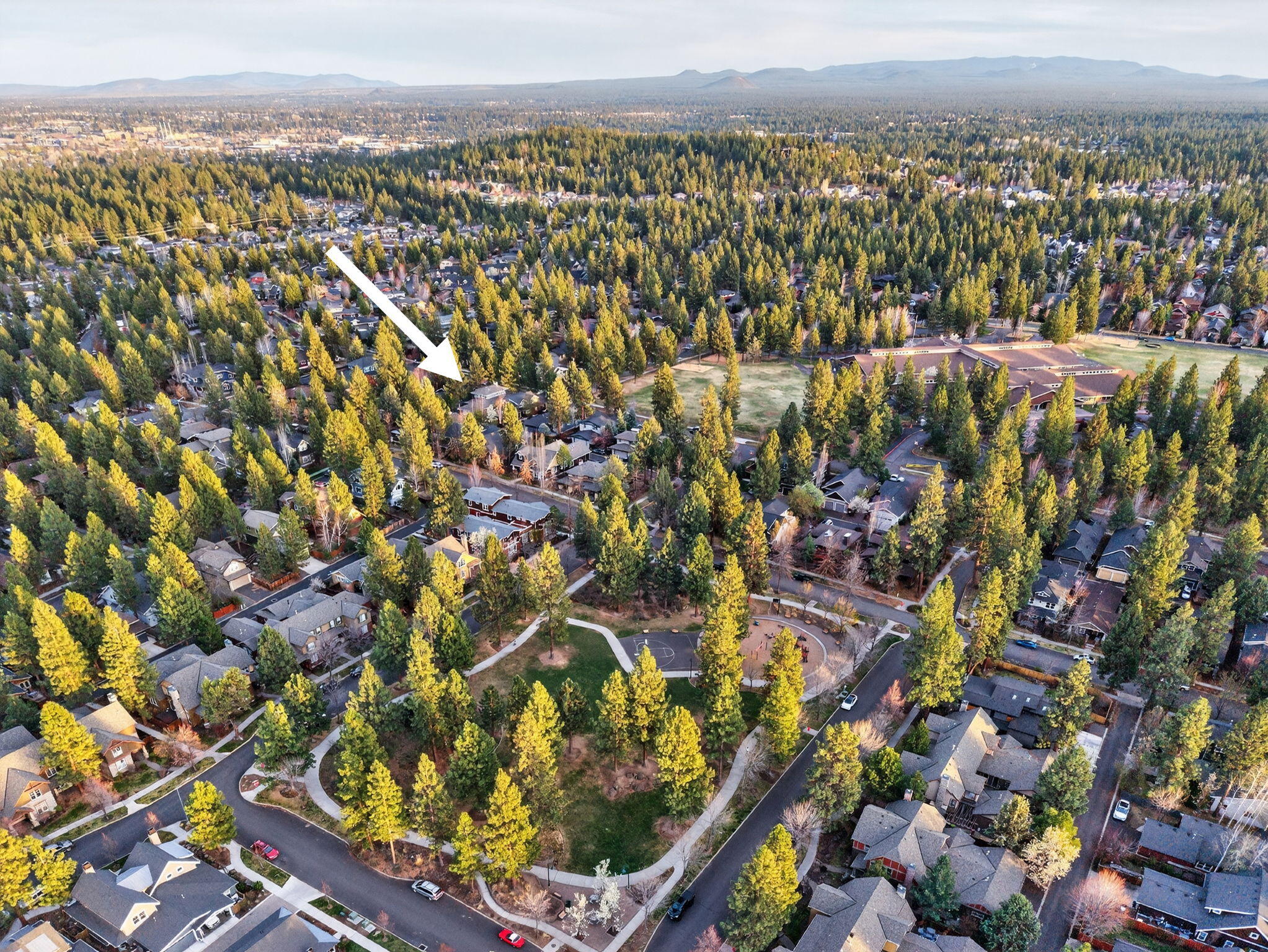 2484 NW Sacagawea Lane