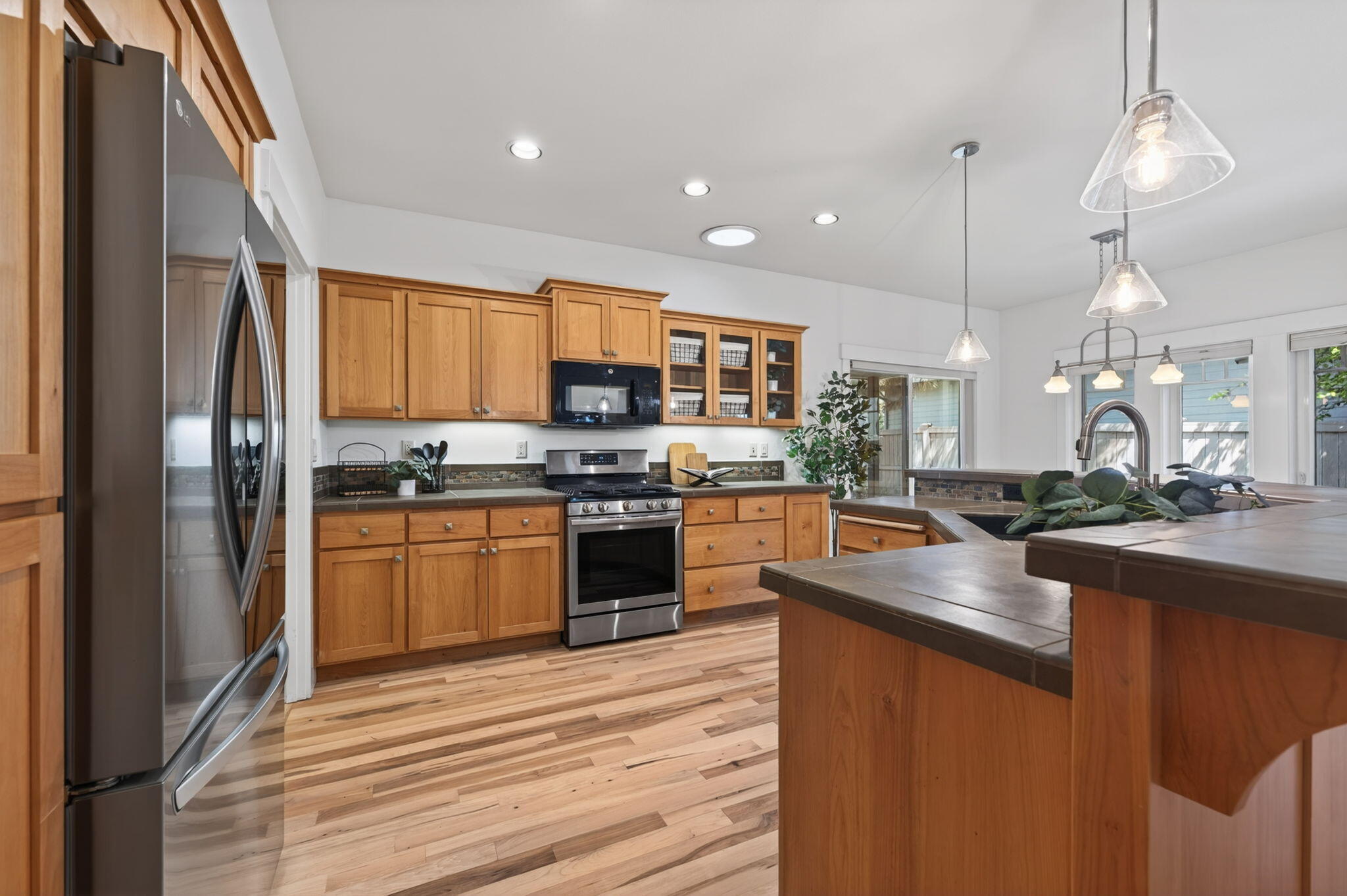 2484 NW Sacagawea Lane