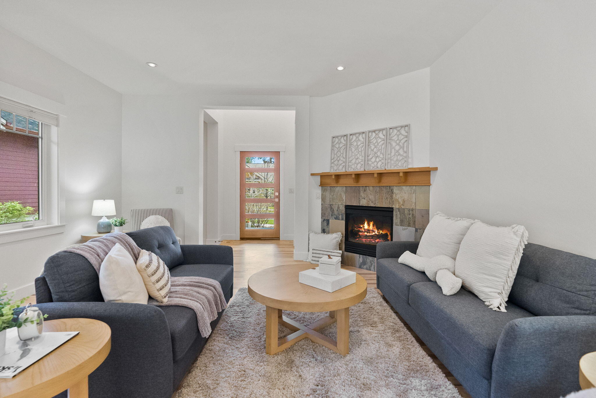 2484 NW Sacagawea Lane