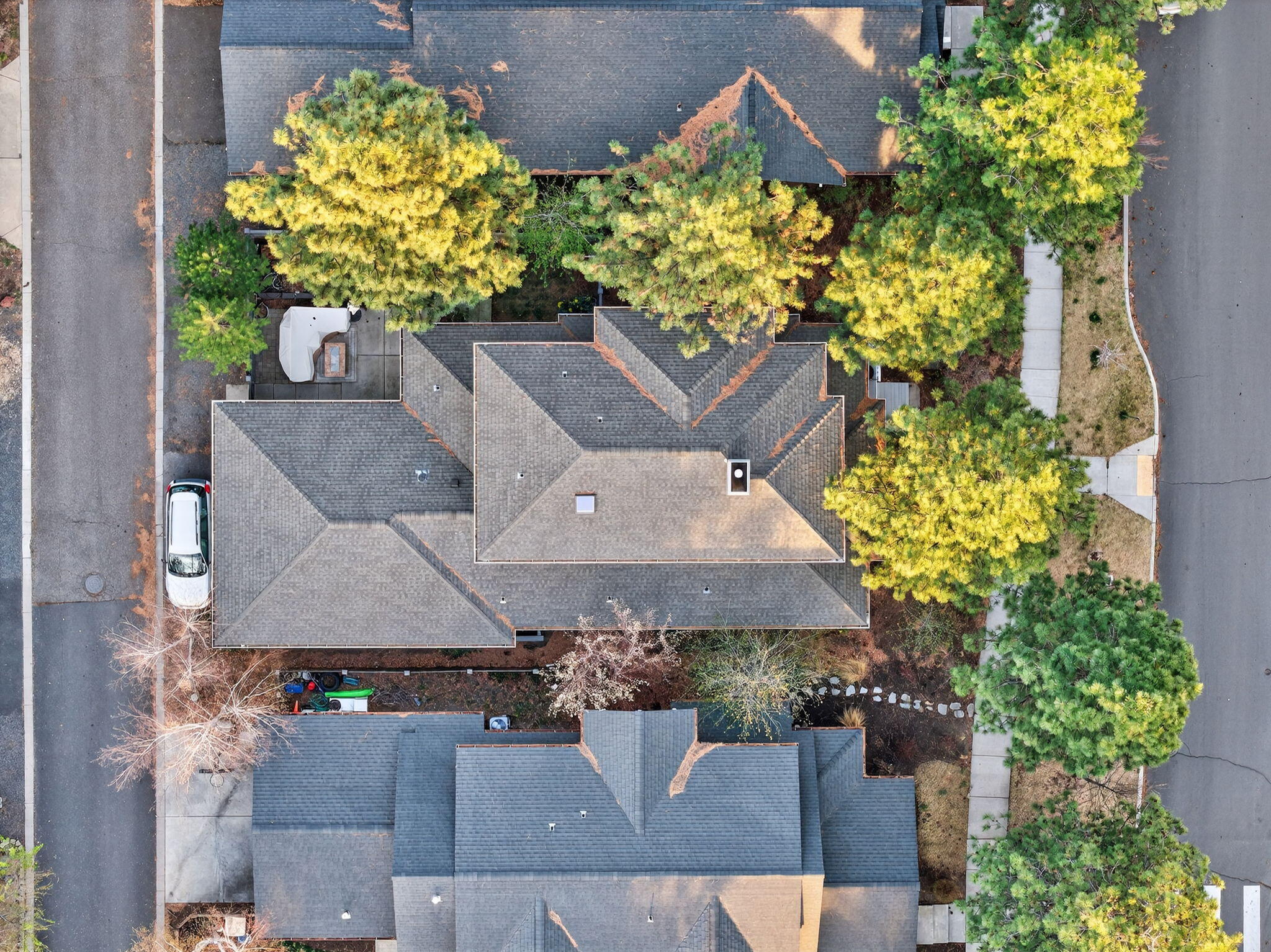 2484 NW Sacagawea Lane