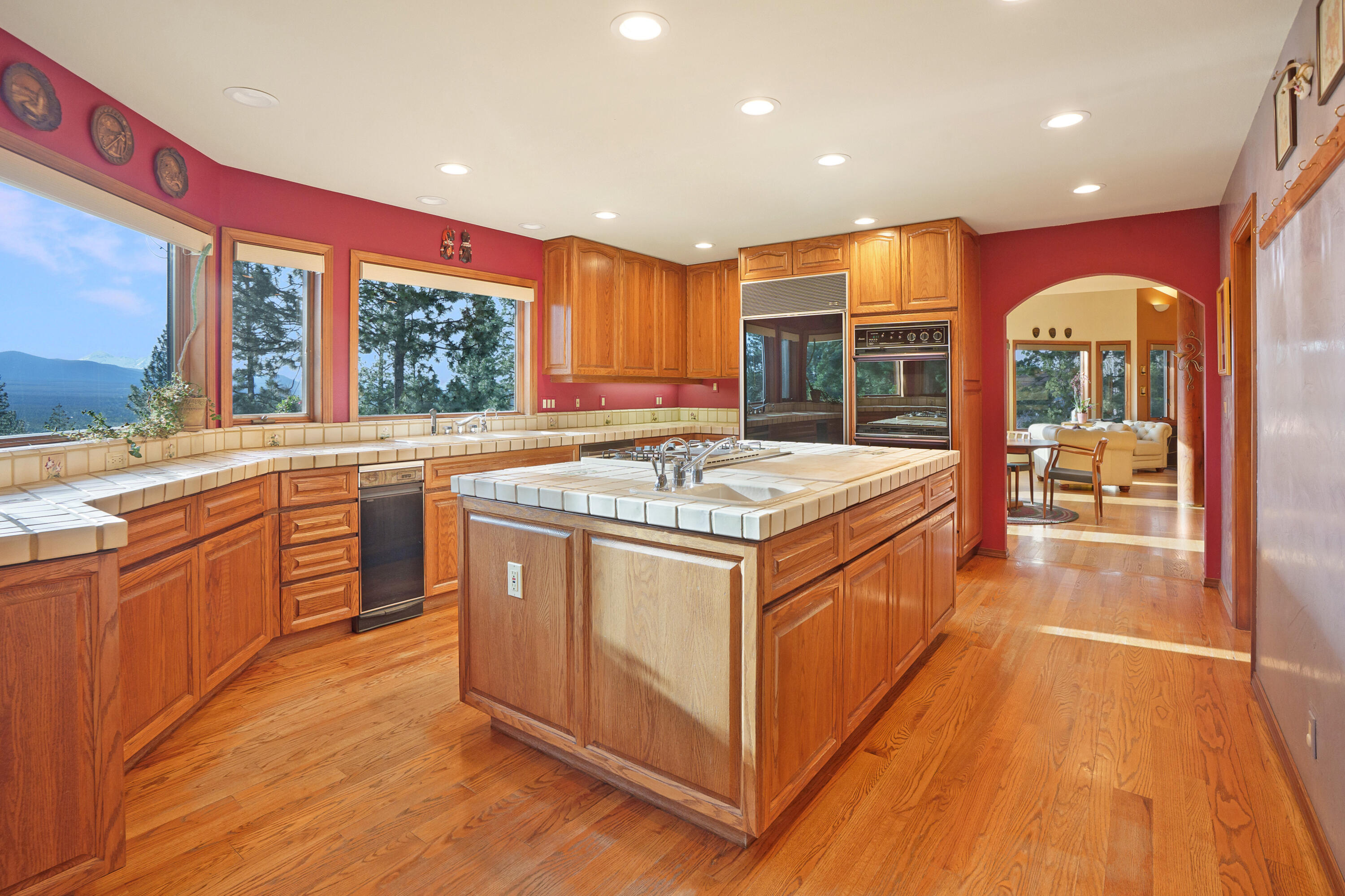 2889 NW Starview Drive