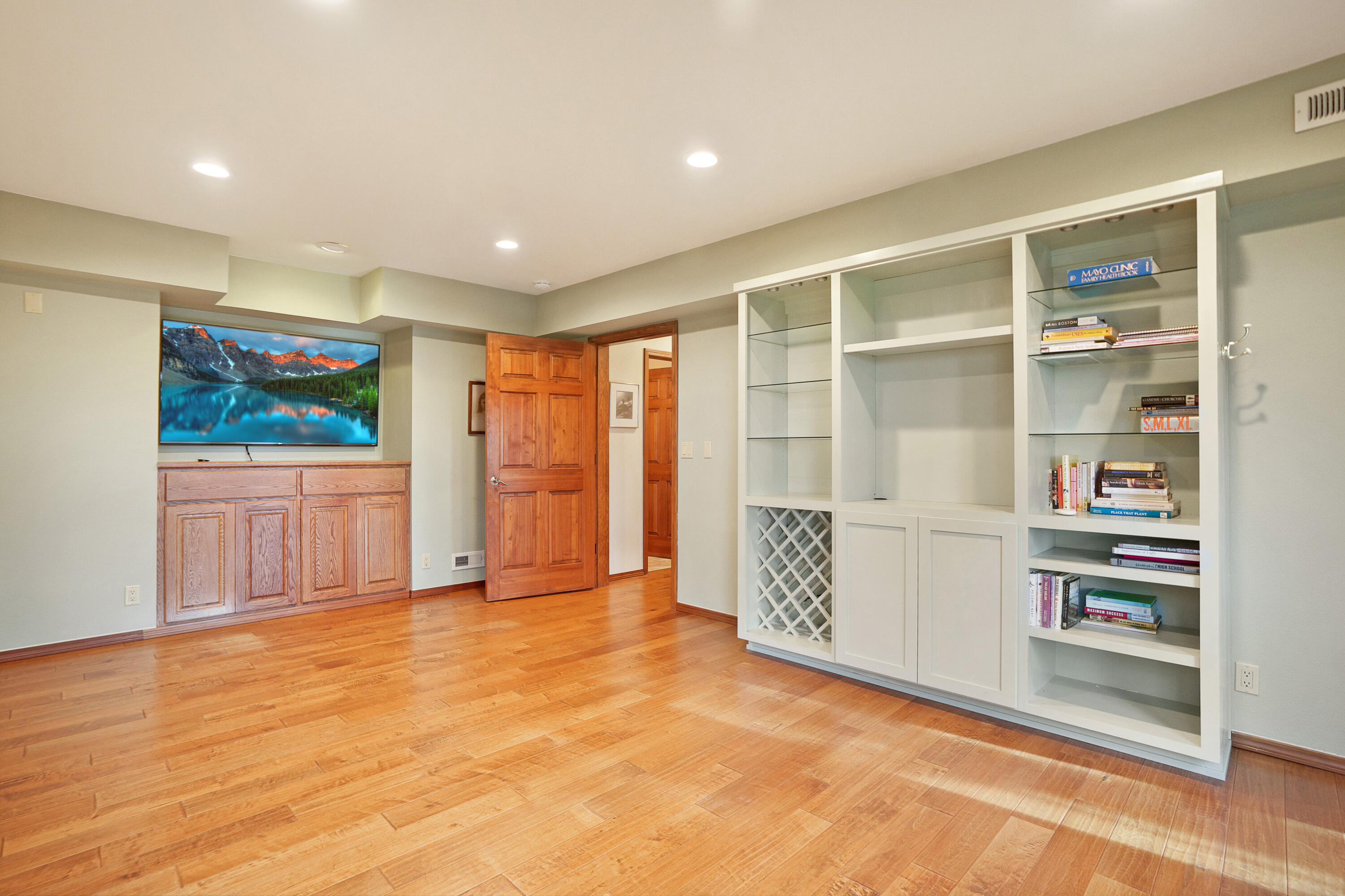 2889 NW Starview Drive