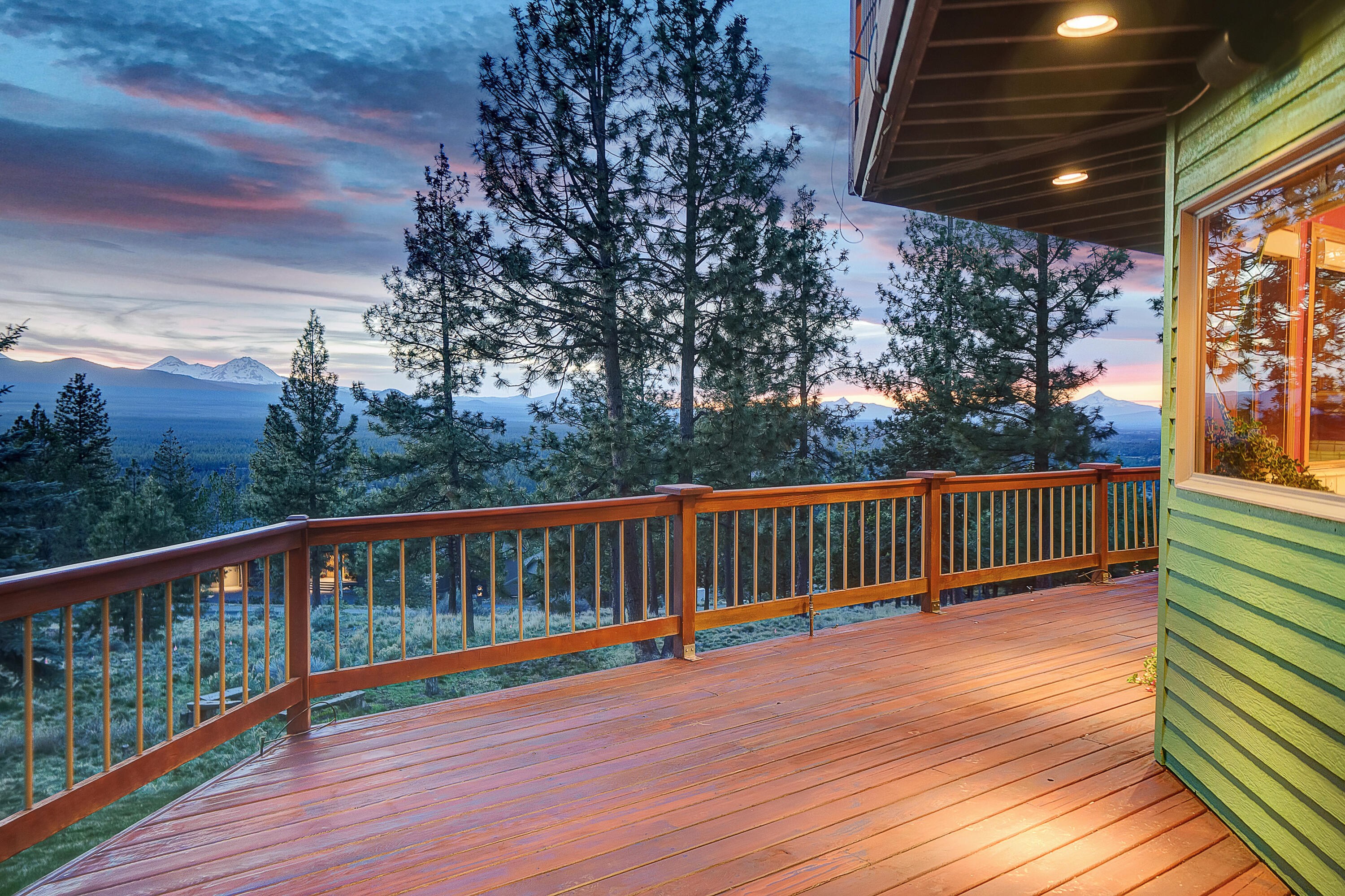 2889 NW Starview Drive