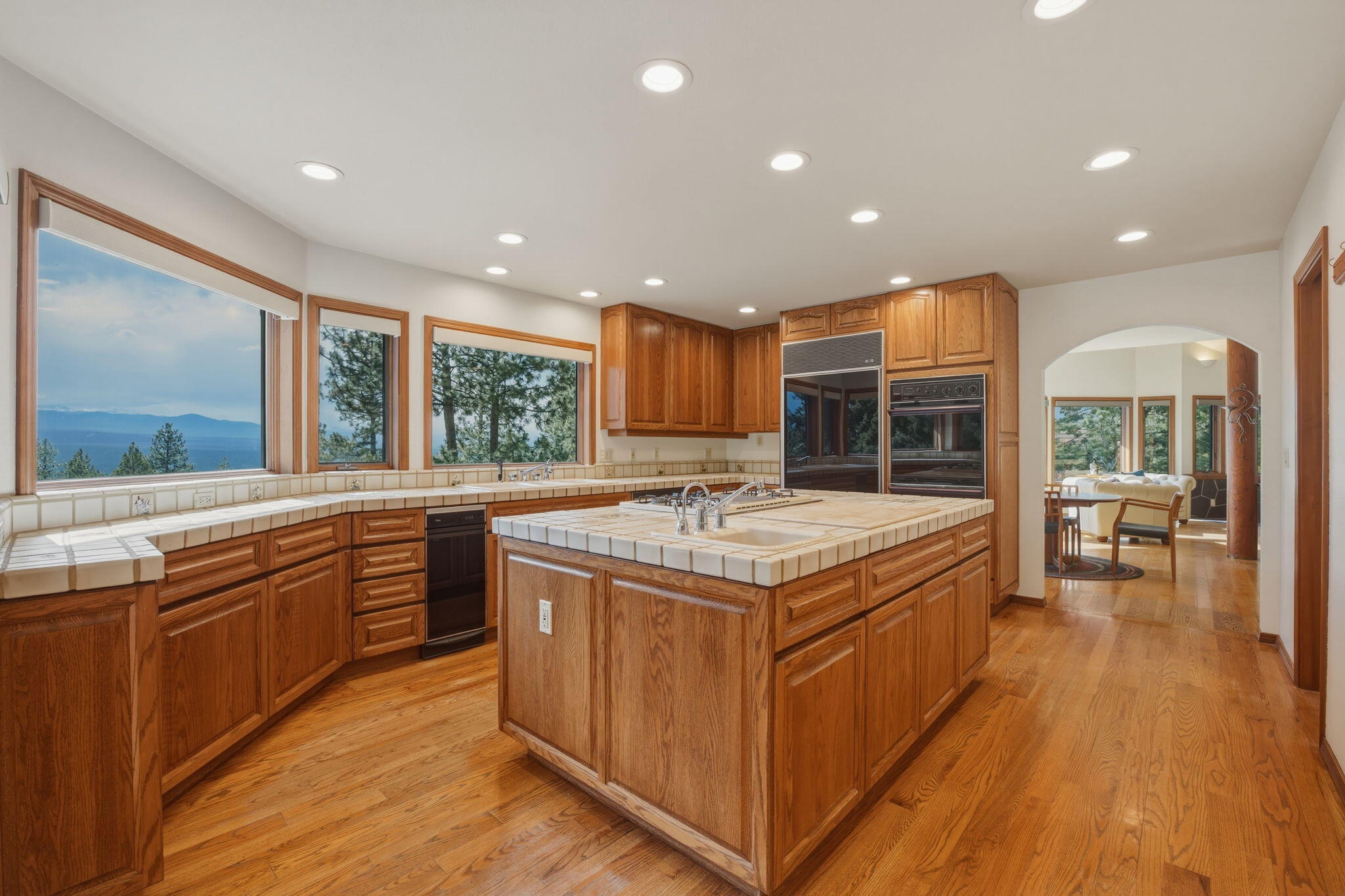 2889 NW Starview Drive