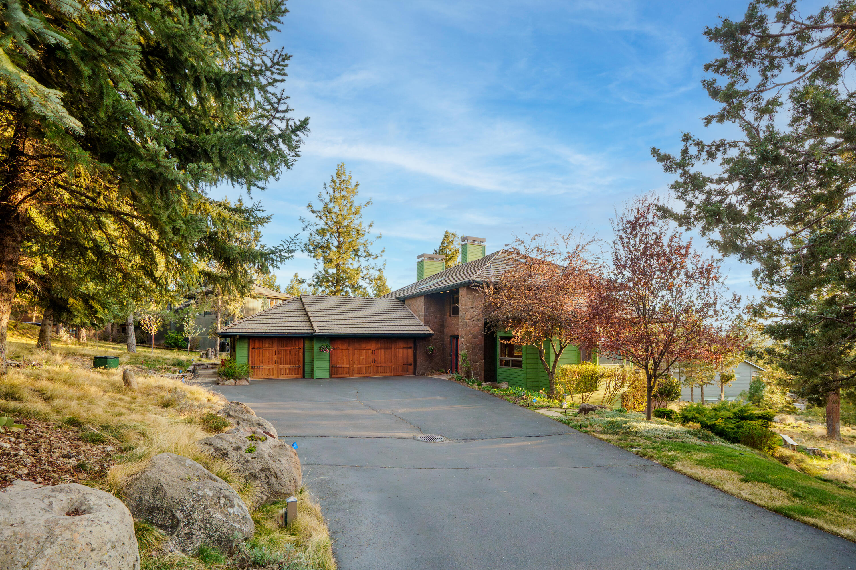 2889 NW Starview Drive