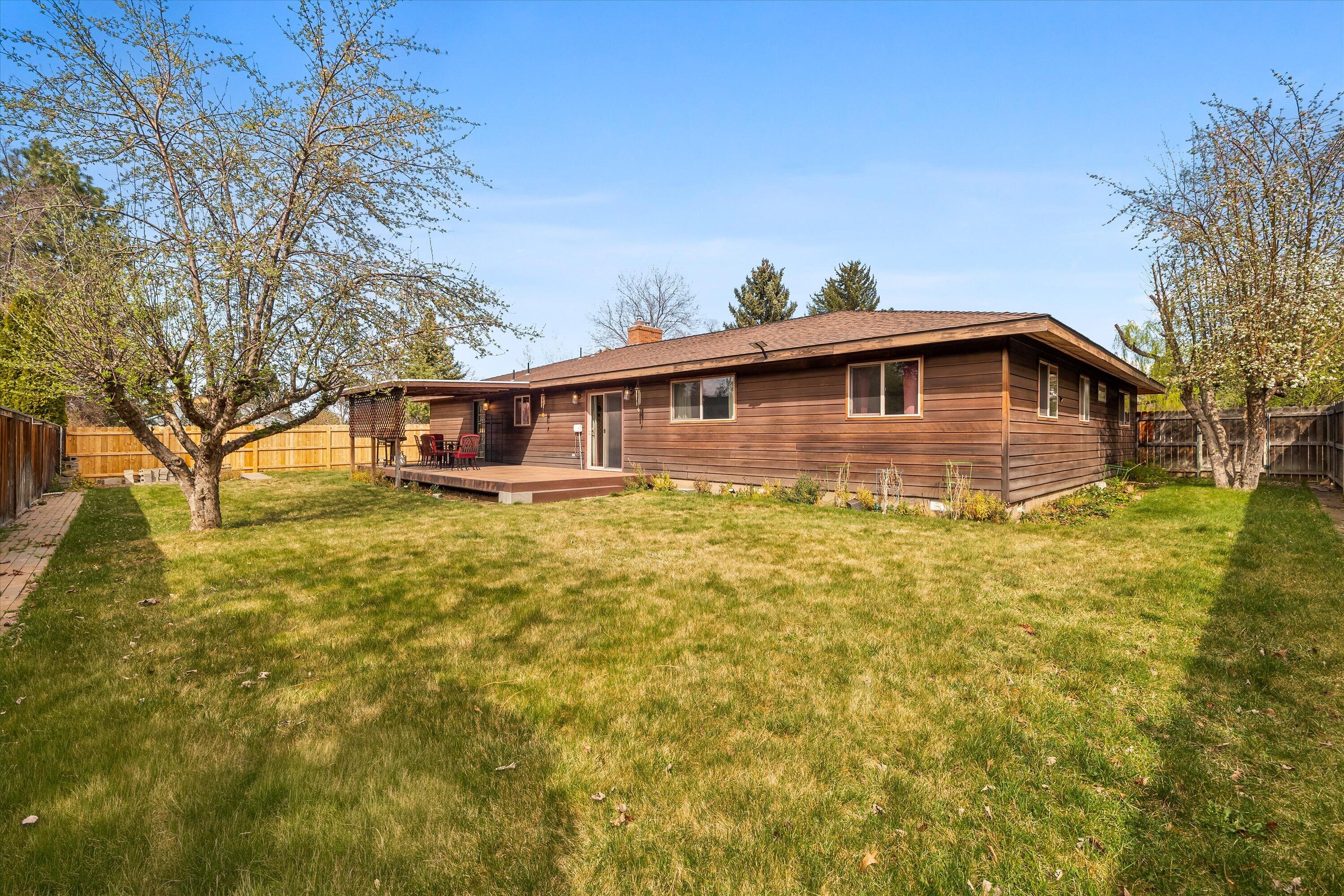 2407 NE Libby Place