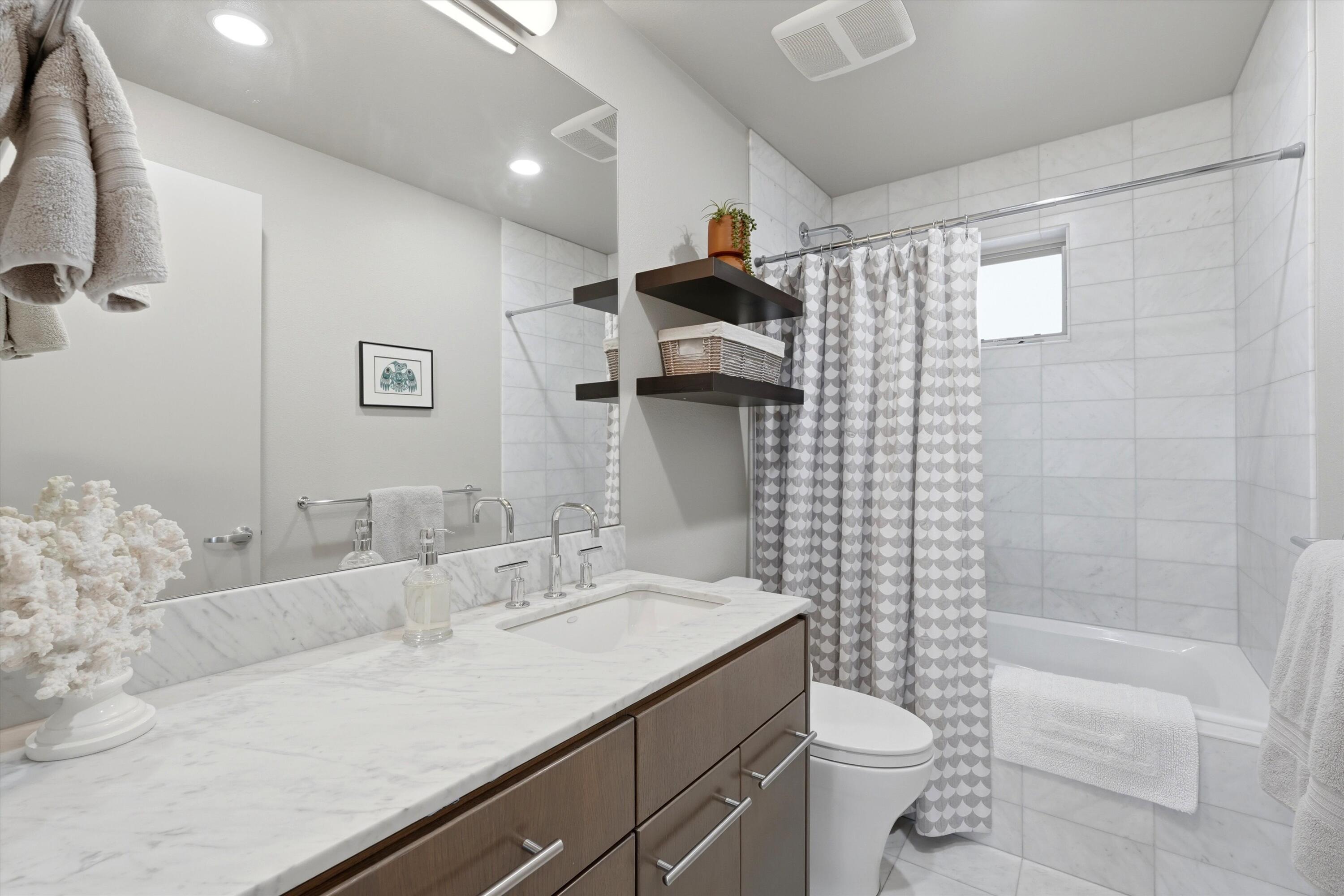 2207 NW Reserve Camp Court